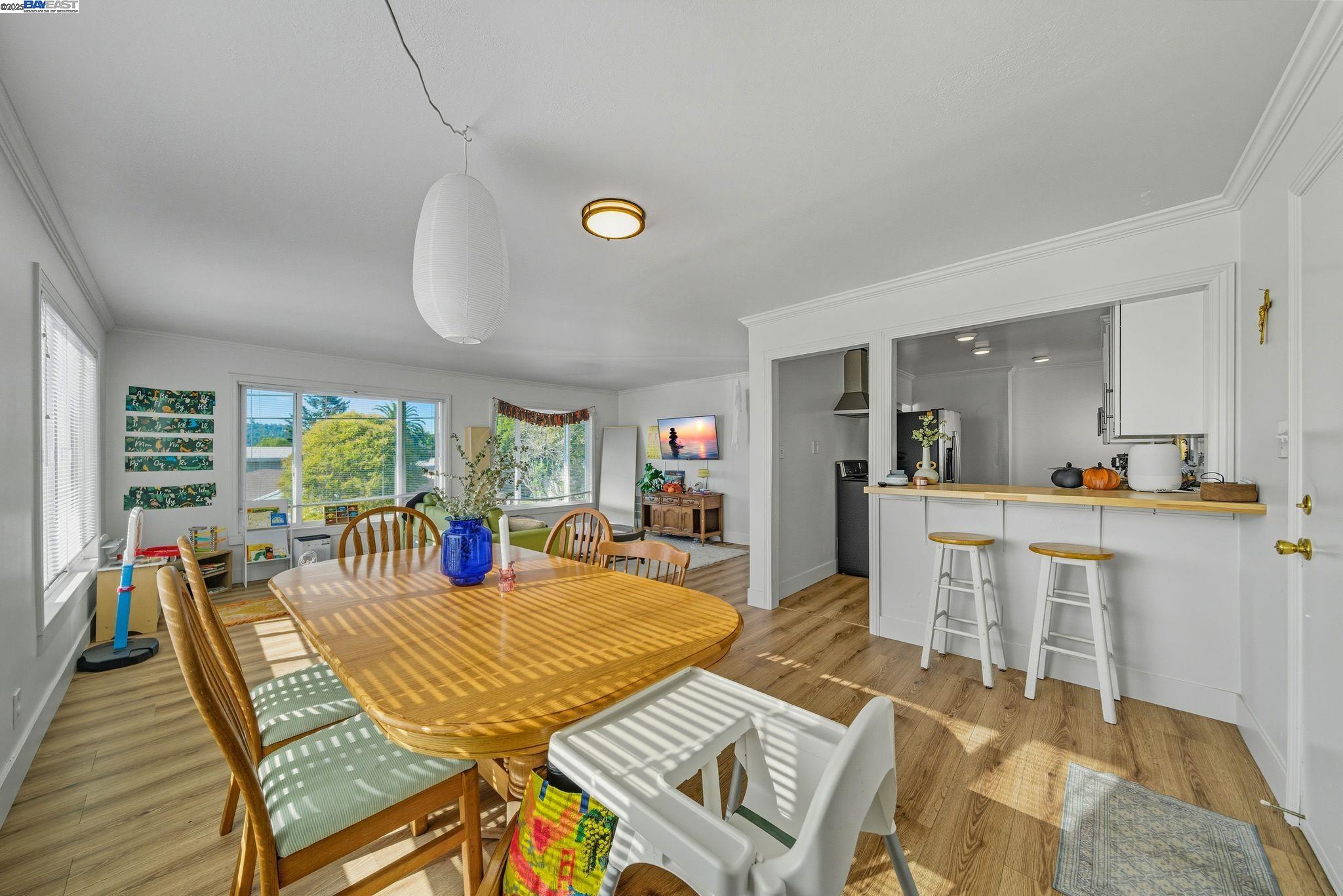Detail Gallery Image 13 of 60 For 17 Prospect Dr, San Rafael,  CA 94901 - – Beds | – Baths