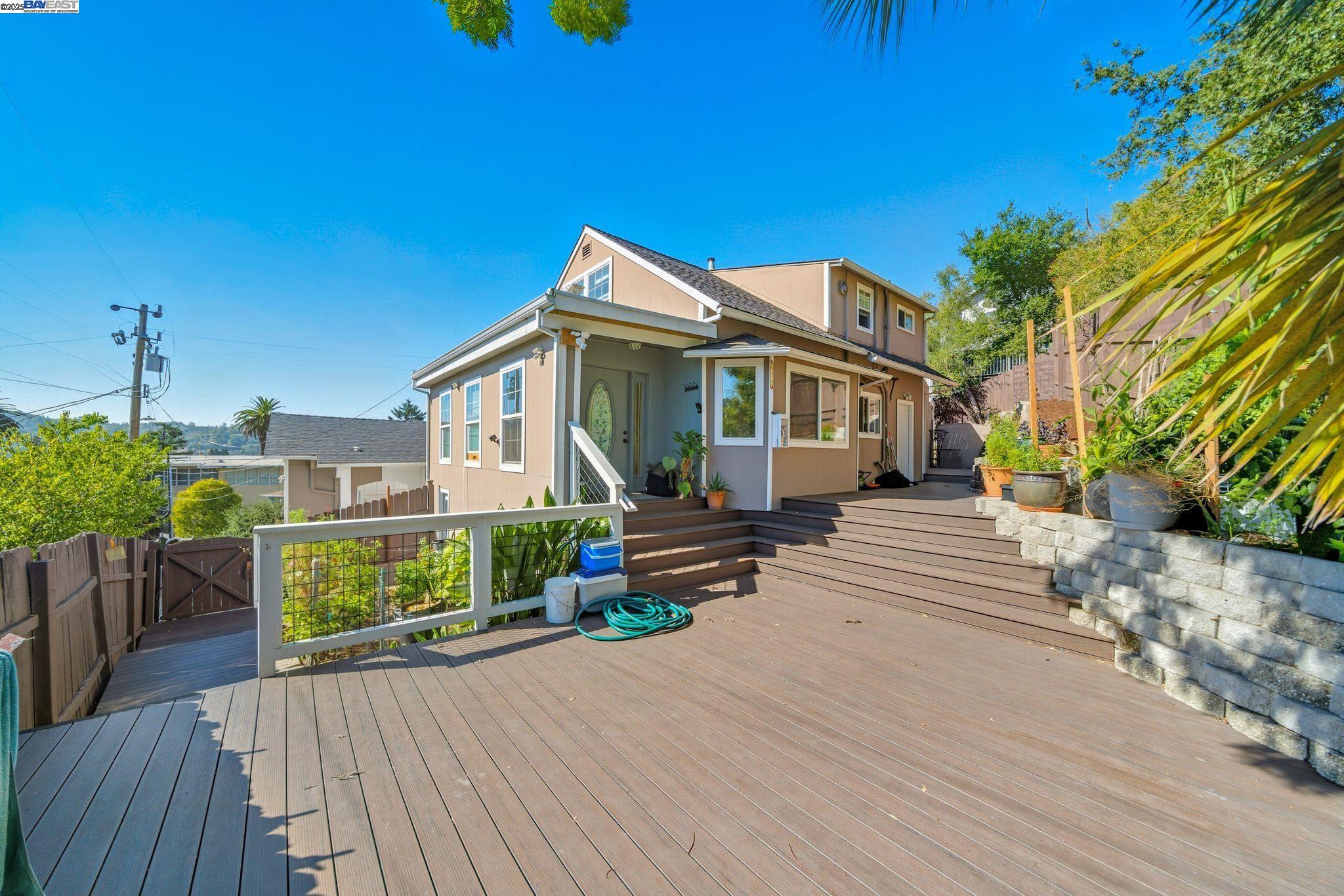 Detail Gallery Image 32 of 60 For 17 Prospect Dr, San Rafael,  CA 94901 - – Beds | – Baths