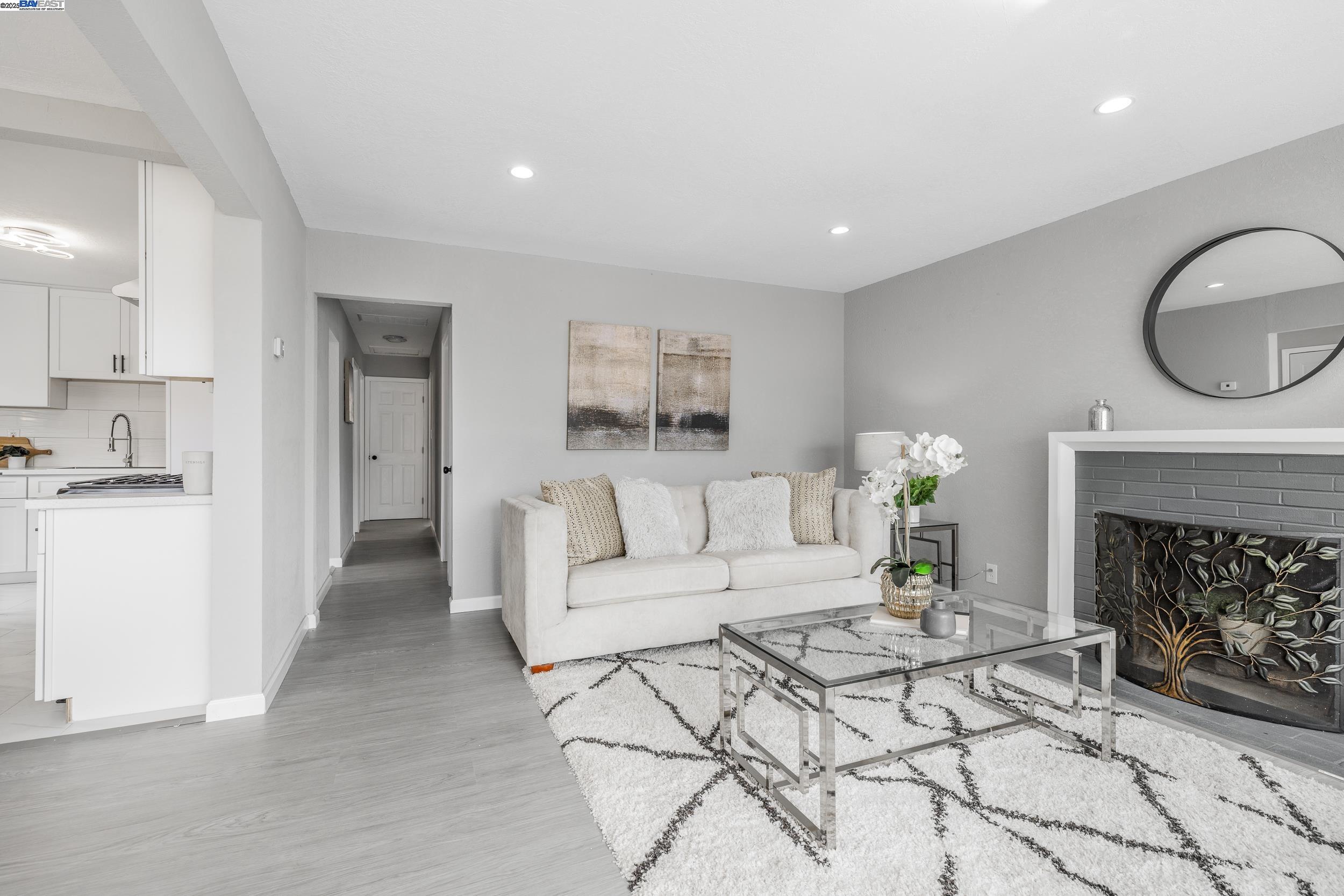 Detail Gallery Image 11 of 27 For 391 Anza Way, San Leandro,  CA 94578 - 3 Beds | 2 Baths