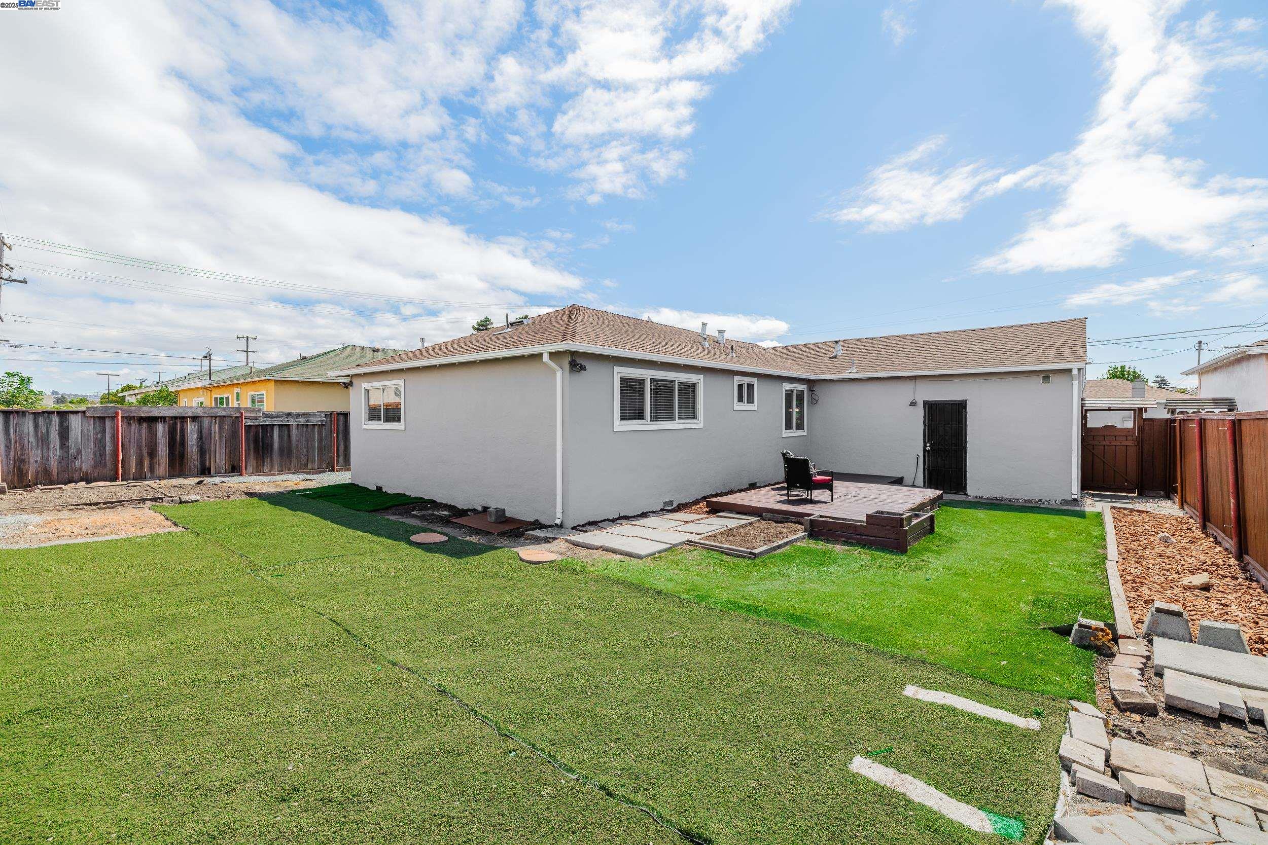 Detail Gallery Image 20 of 27 For 391 Anza Way, San Leandro,  CA 94578 - 3 Beds | 2 Baths
