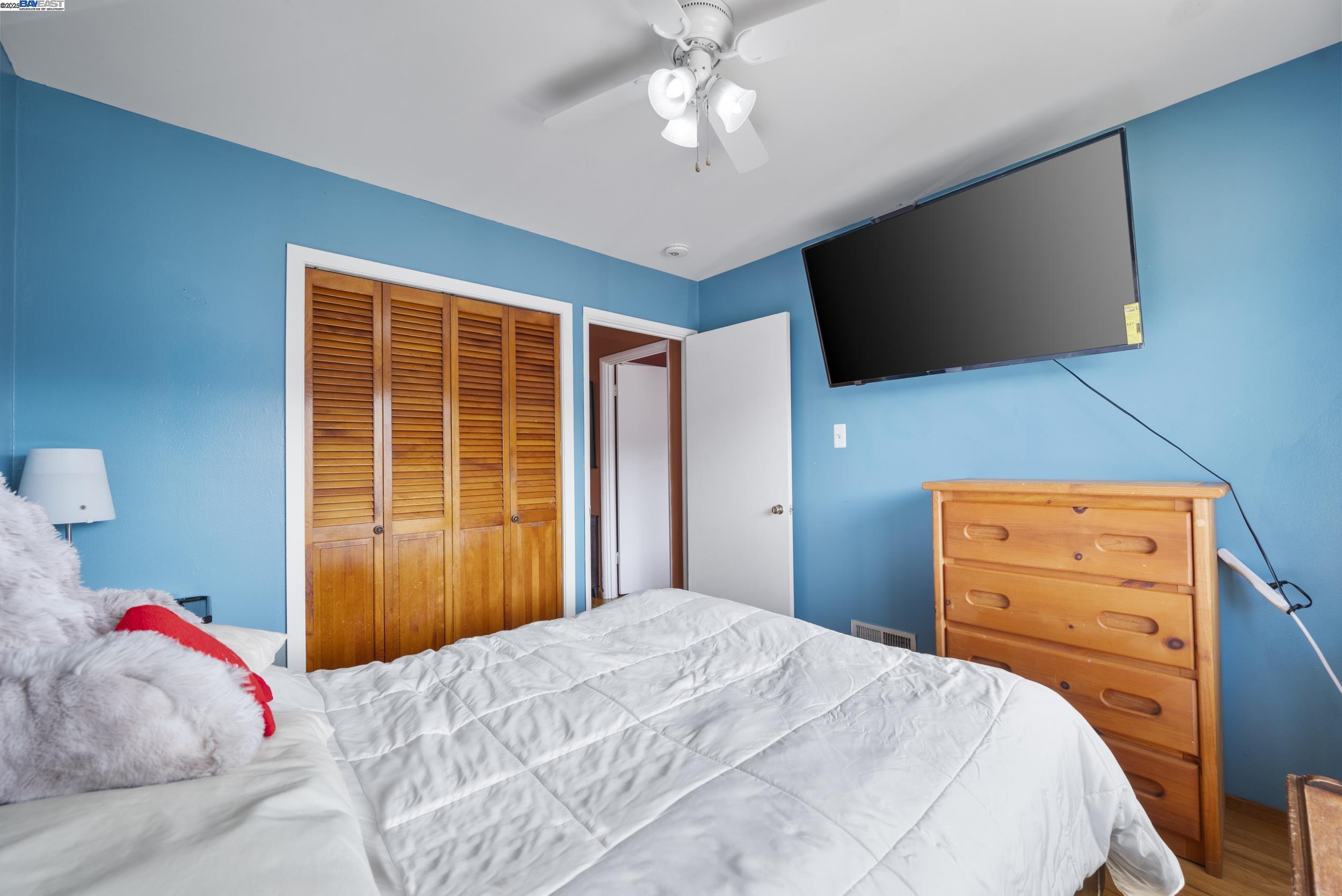 Detail Gallery Image 21 of 38 For 412 Alhambra Rd, South San Francisco,  CA 94080 - 3 Beds | 1 Baths