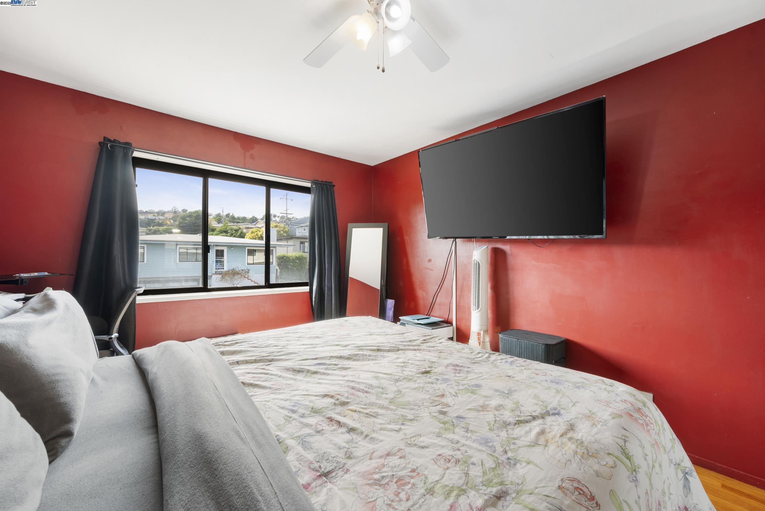 Detail Gallery Image 23 of 38 For 412 Alhambra Rd, South San Francisco,  CA 94080 - 3 Beds | 1 Baths