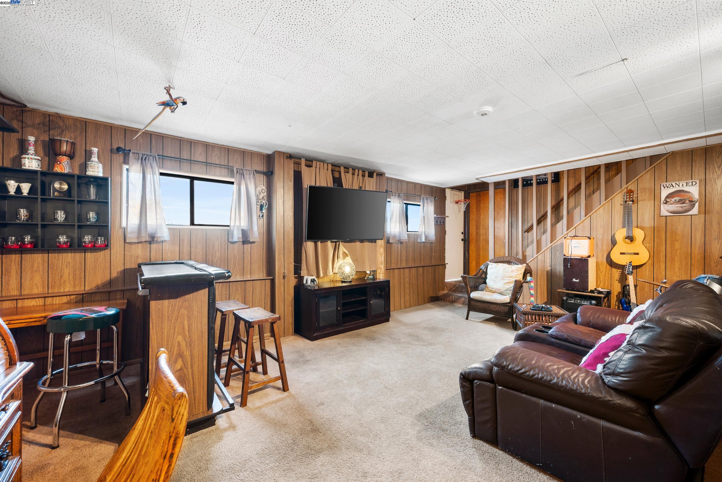 Detail Gallery Image 26 of 38 For 412 Alhambra Rd, South San Francisco,  CA 94080 - 3 Beds | 1 Baths
