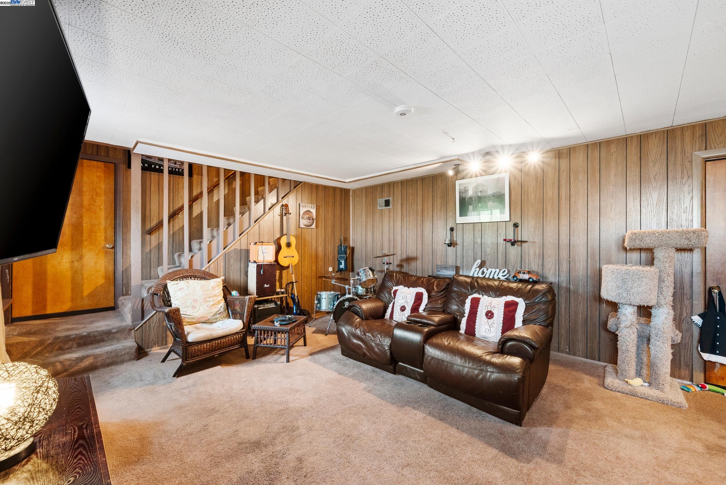 Detail Gallery Image 28 of 38 For 412 Alhambra Rd, South San Francisco,  CA 94080 - 3 Beds | 1 Baths