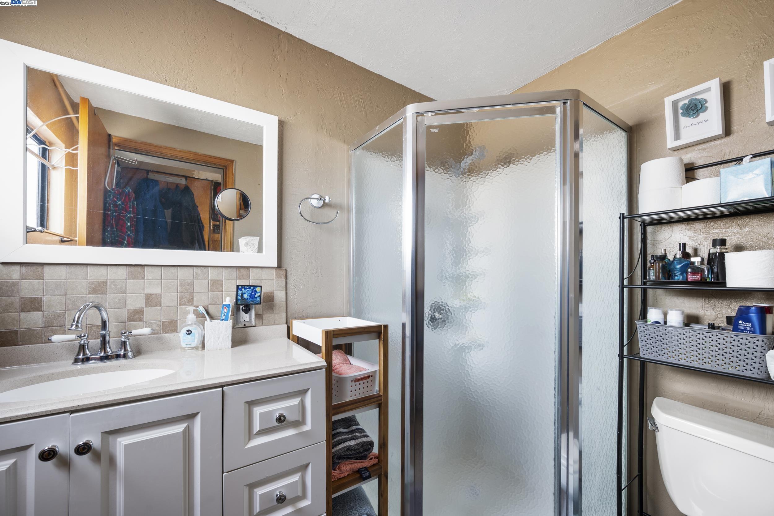 Detail Gallery Image 30 of 38 For 412 Alhambra Rd, South San Francisco,  CA 94080 - 3 Beds | 1 Baths