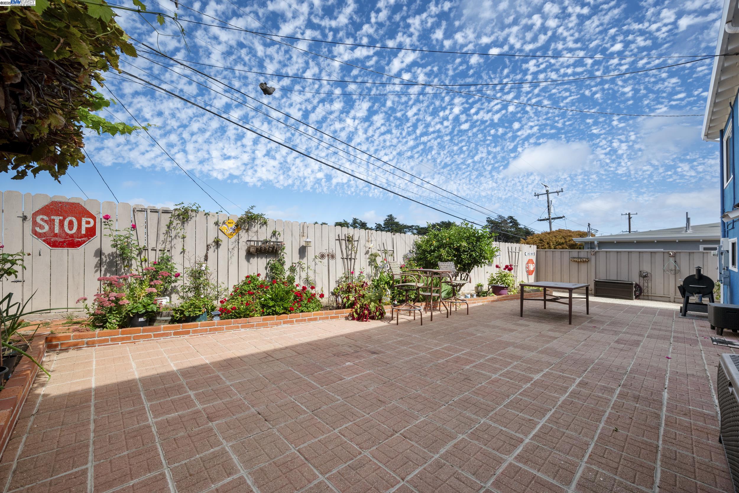 Detail Gallery Image 31 of 38 For 412 Alhambra Rd, South San Francisco,  CA 94080 - 3 Beds | 1 Baths
