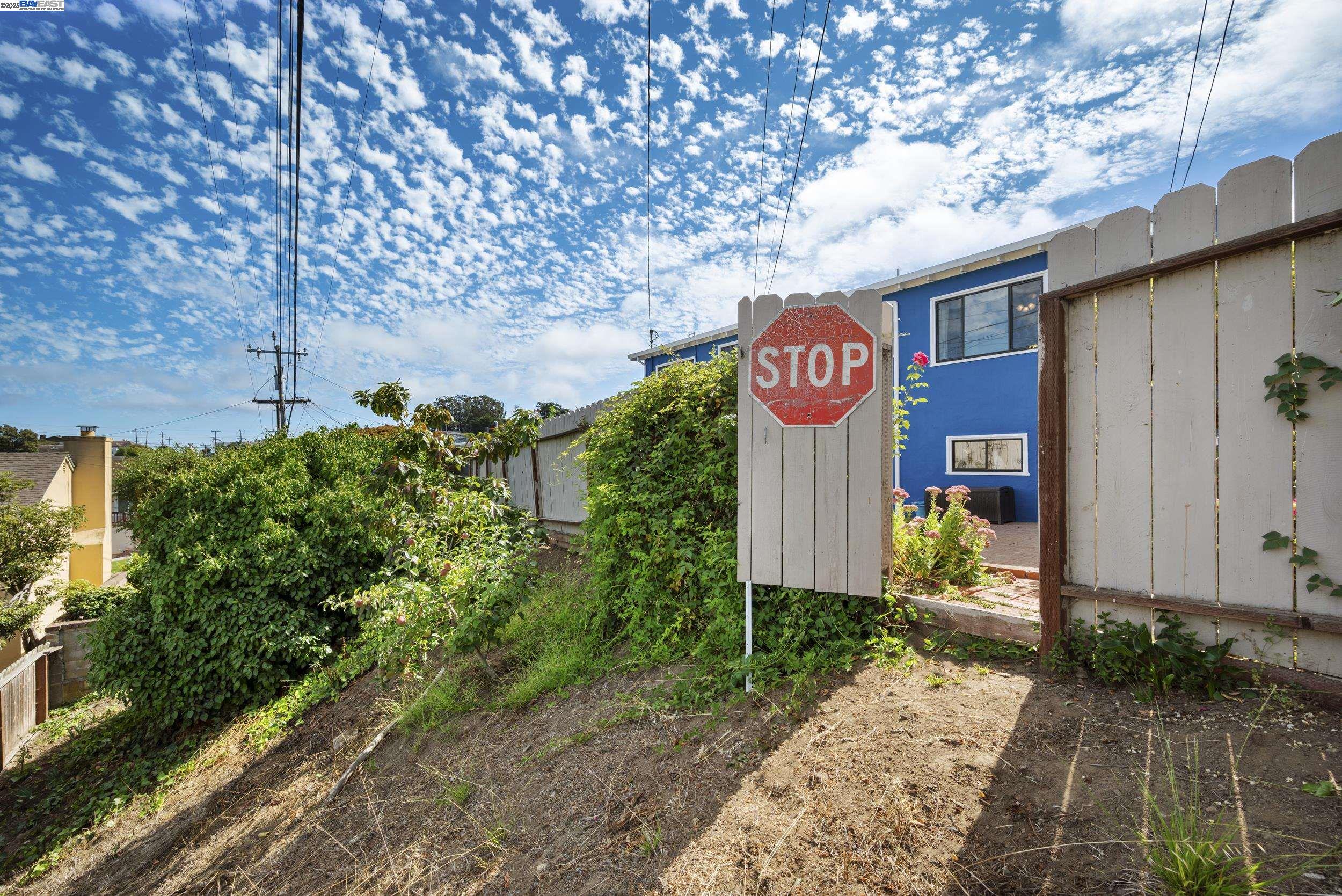 Detail Gallery Image 32 of 38 For 412 Alhambra Rd, South San Francisco,  CA 94080 - 3 Beds | 1 Baths