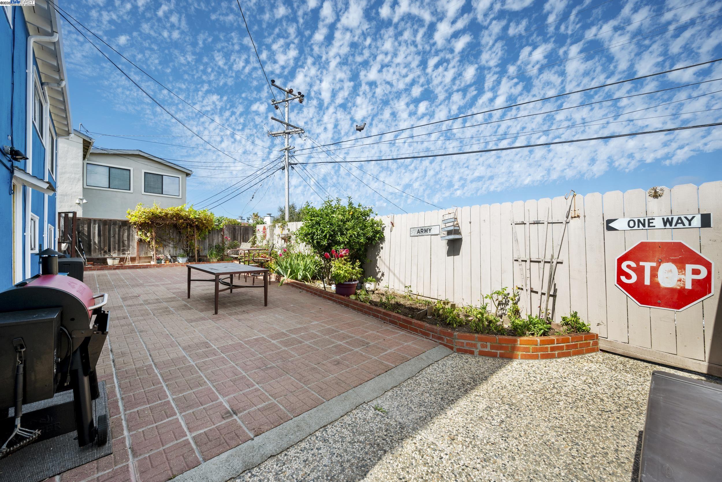 Detail Gallery Image 34 of 38 For 412 Alhambra Rd, South San Francisco,  CA 94080 - 3 Beds | 1 Baths