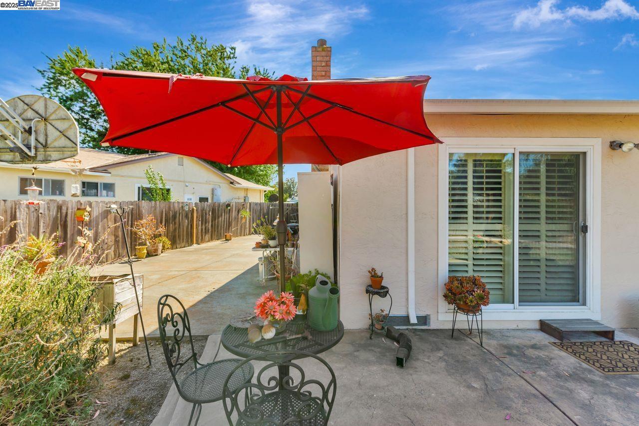 Detail Gallery Image 24 of 29 For 2404 Maraschino Pl, Union City,  CA 94587 - 3 Beds | 2 Baths