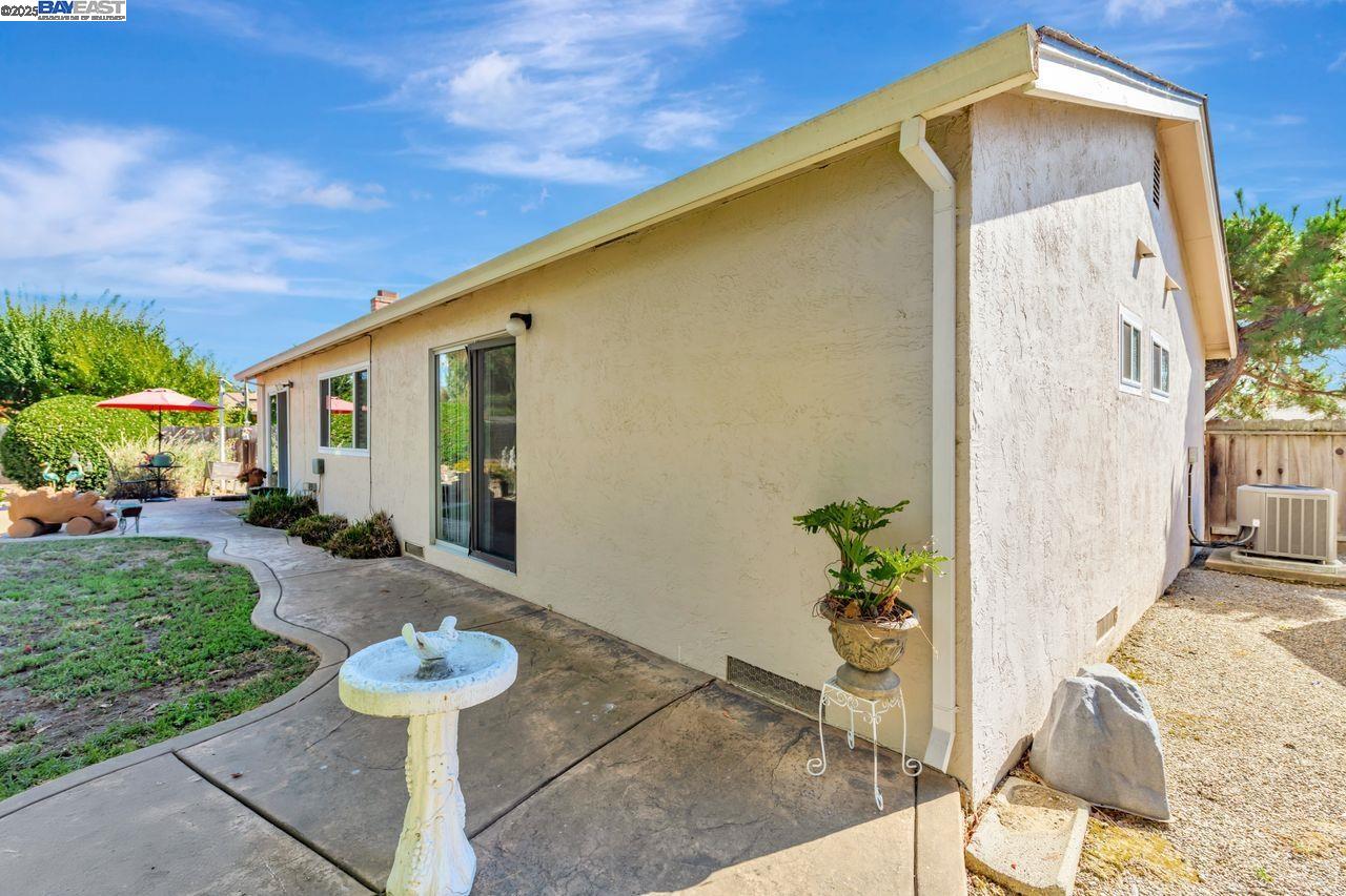 Detail Gallery Image 27 of 29 For 2404 Maraschino Pl, Union City,  CA 94587 - 3 Beds | 2 Baths