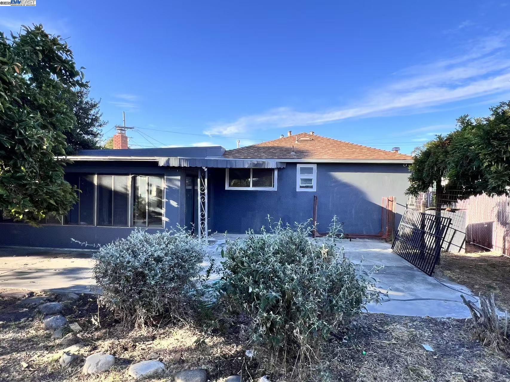 Detail Gallery Image 18 of 20 For 1766 via Redondo, San Lorenzo,  CA 94580 - 3 Beds | 1/1 Baths
