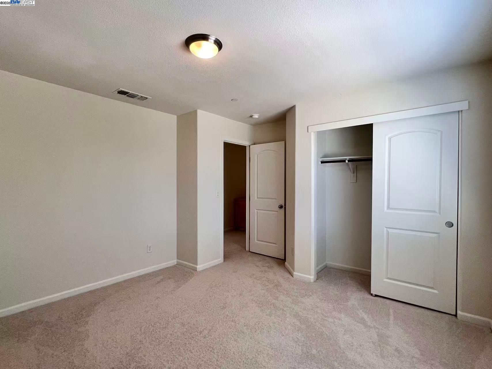 Detail Gallery Image 12 of 36 For 10626 Cherise Way, Stockton,  CA 95209 - 5 Beds | 3 Baths