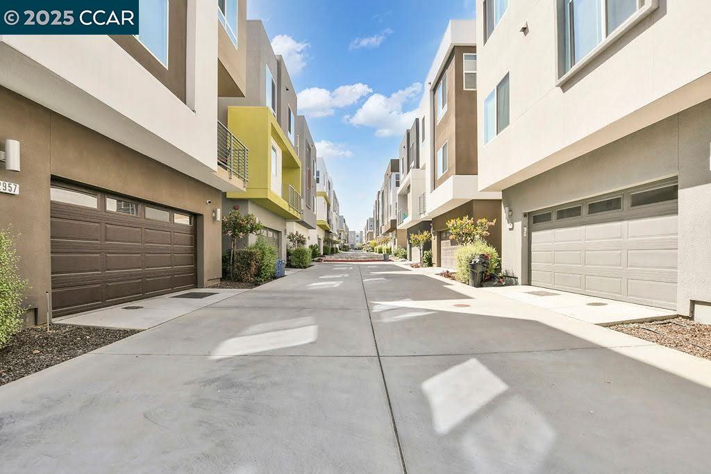 Detail Gallery Image 55 of 60 For 2957 Valley of Hearts, San Jose,  CA 95136 - 4 Beds | 3/1 Baths