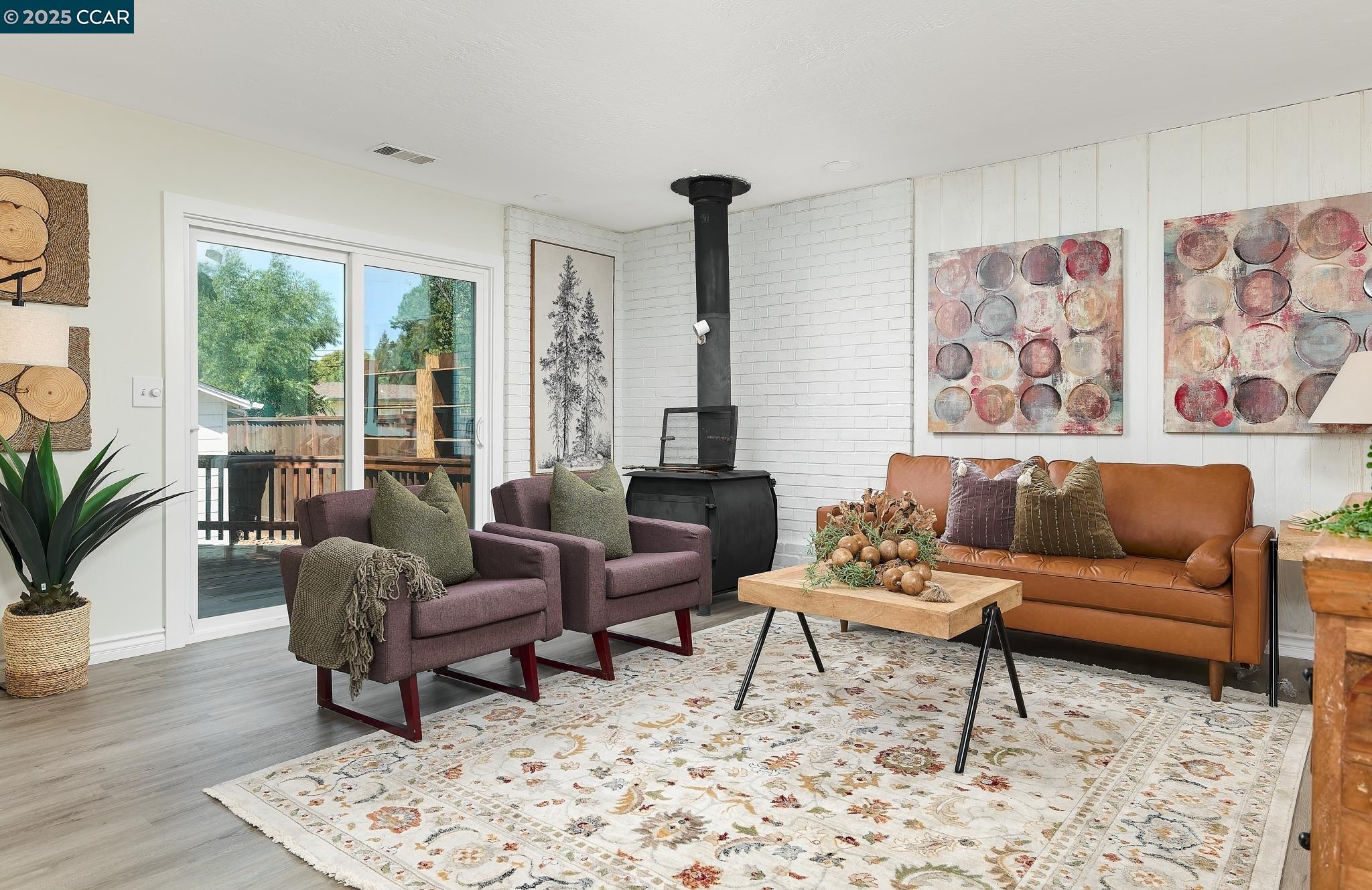Detail Gallery Image 19 of 33 For 1555 Ayers Rd, Concord,  CA 94521 - 3 Beds | 2 Baths
