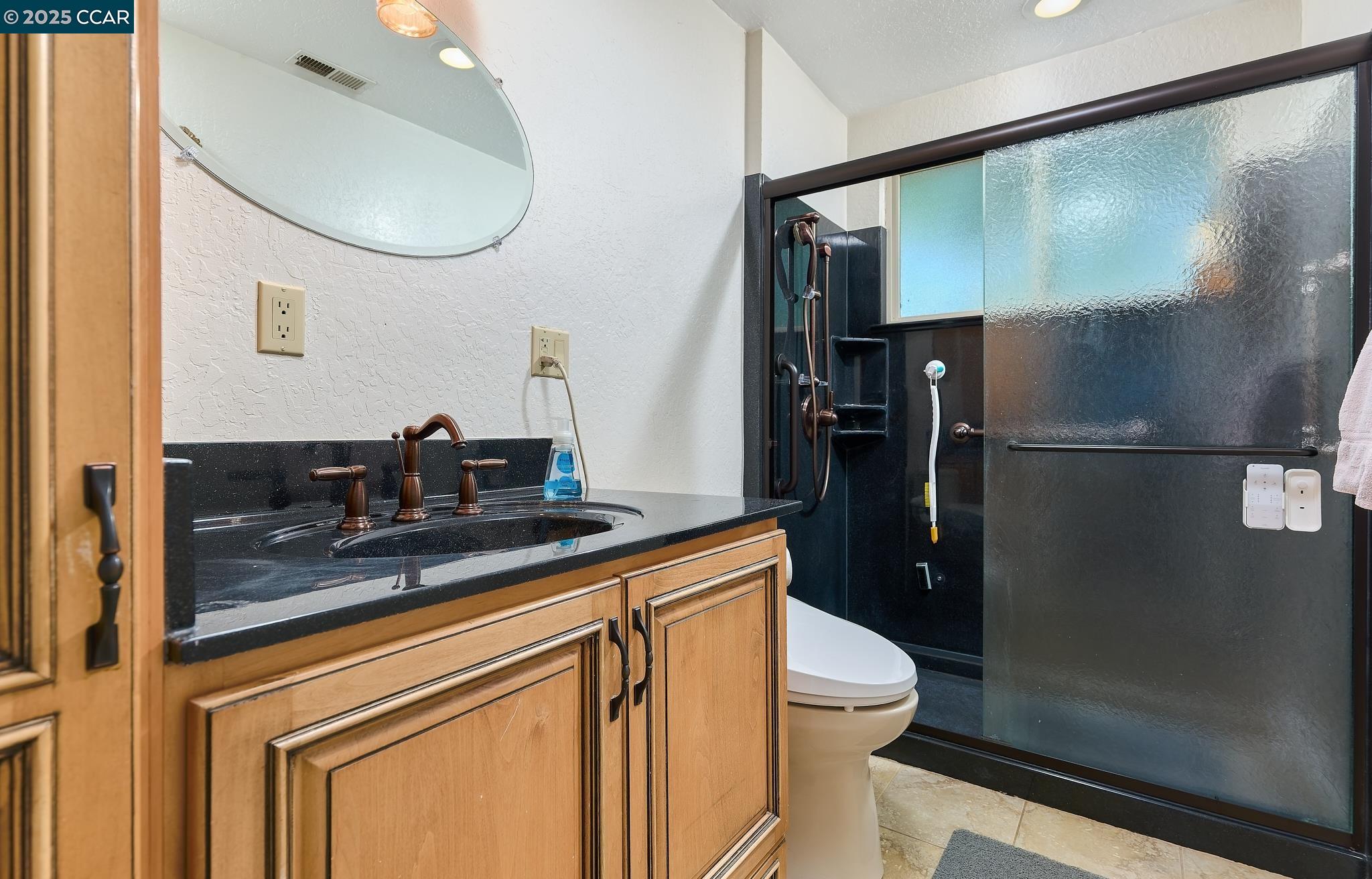 Detail Gallery Image 20 of 33 For 1555 Ayers Rd, Concord,  CA 94521 - 3 Beds | 2 Baths