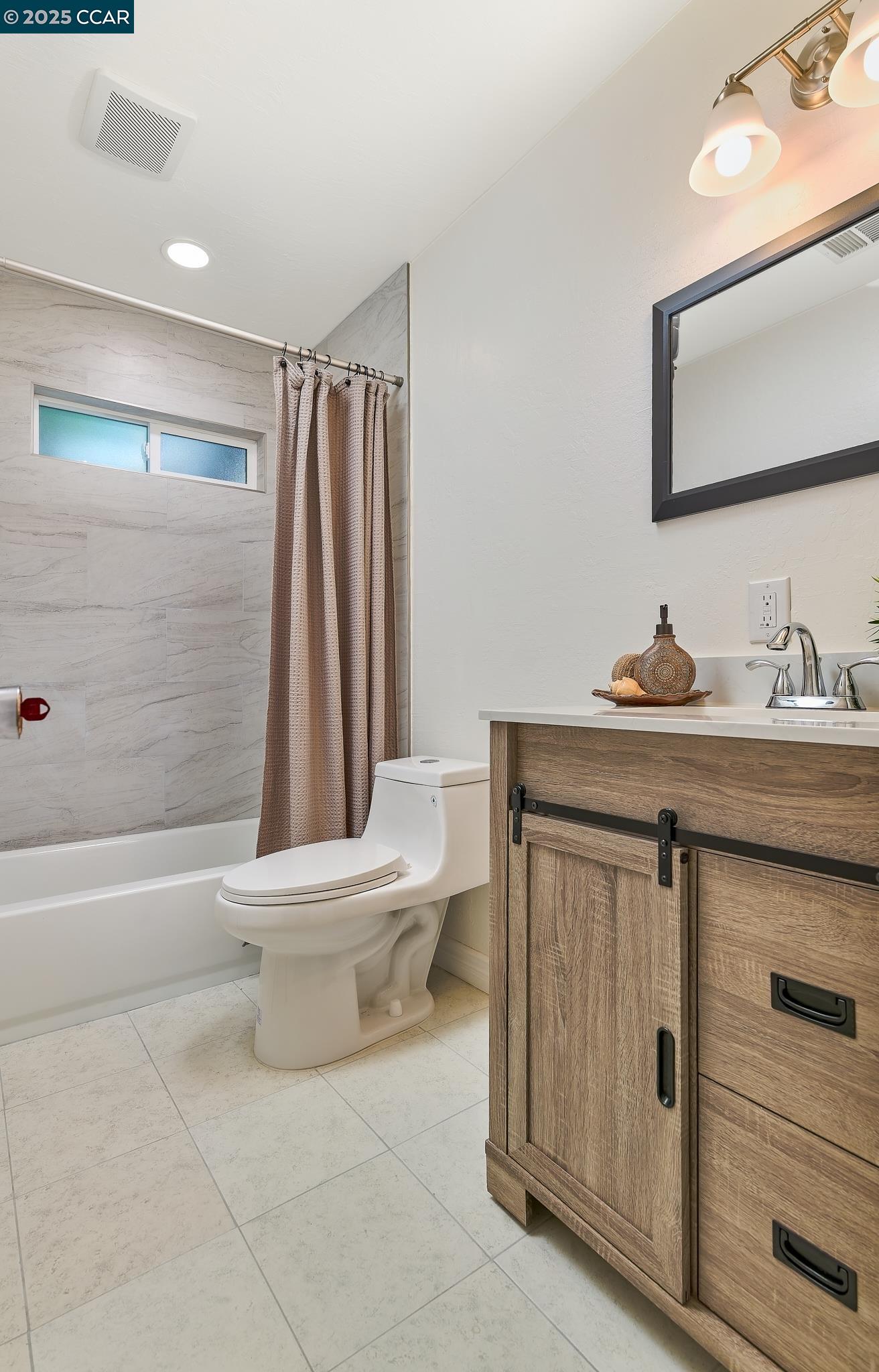 Detail Gallery Image 21 of 33 For 1555 Ayers Rd, Concord,  CA 94521 - 3 Beds | 2 Baths