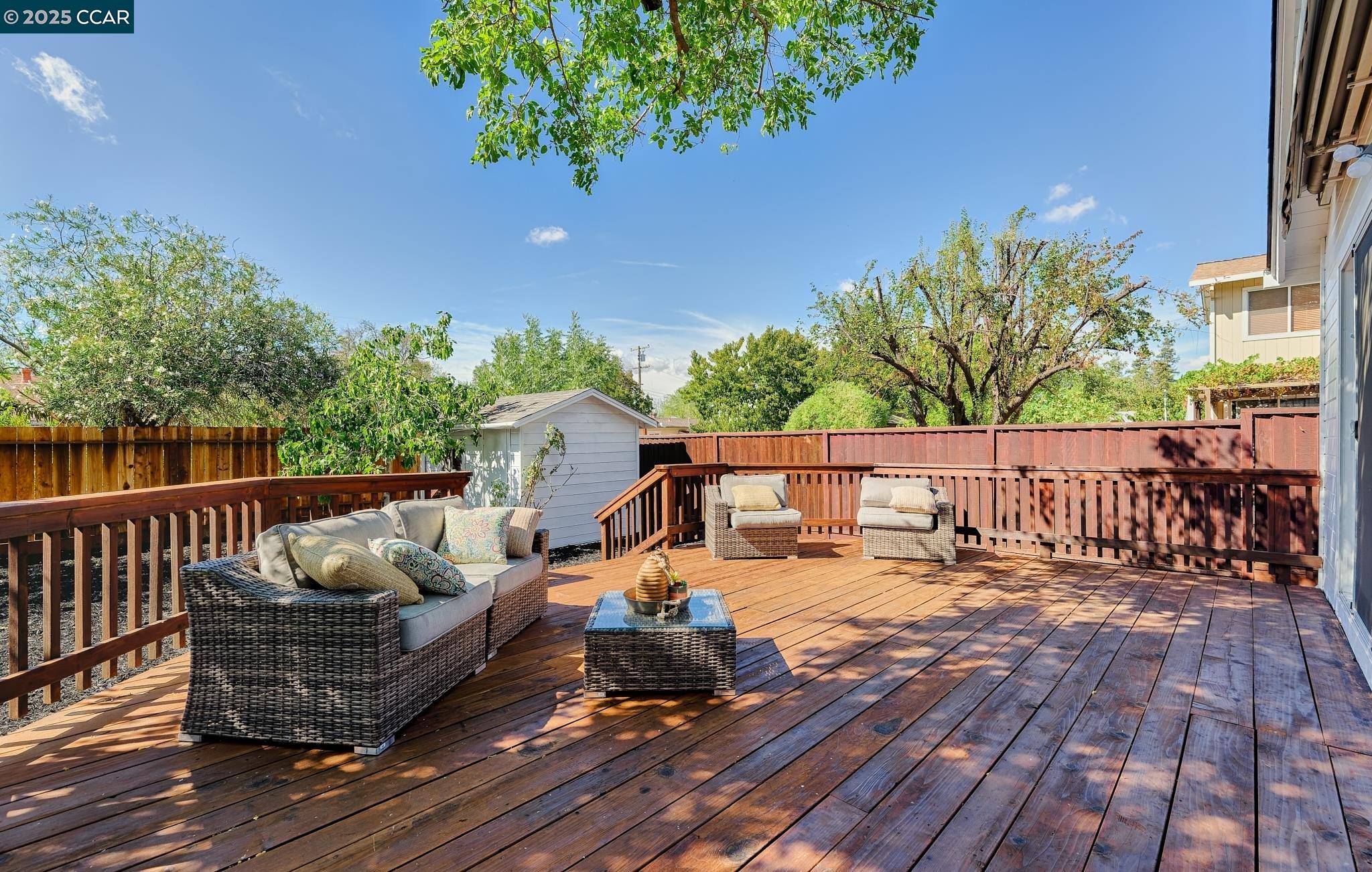 Detail Gallery Image 29 of 33 For 1555 Ayers Rd, Concord,  CA 94521 - 3 Beds | 2 Baths