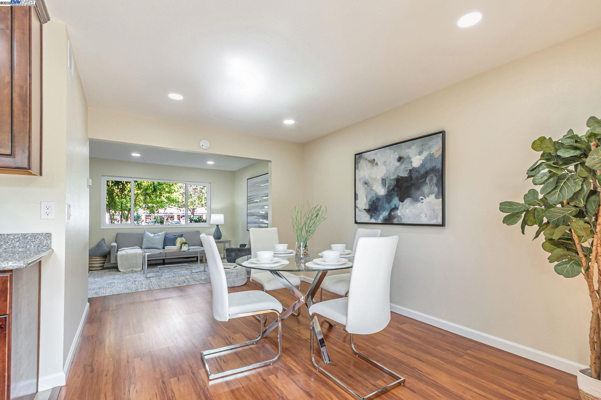 Photo #5: 41110980 Listing 