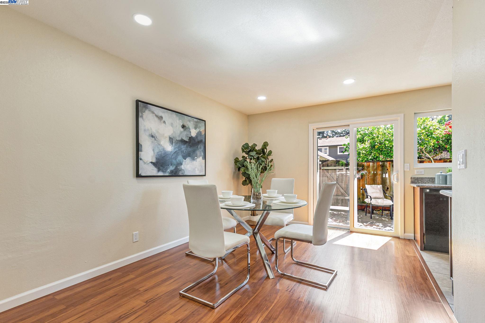 Photo #6: 41110980 Listing 