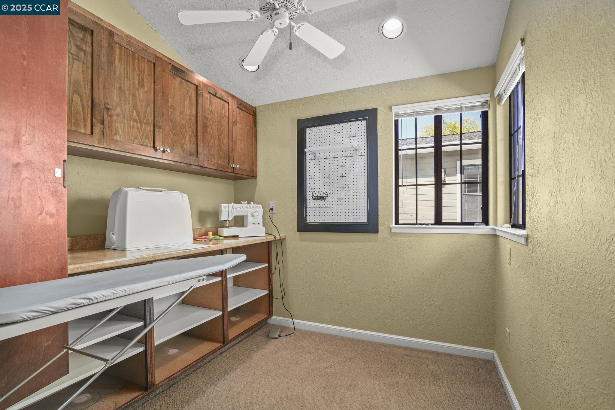 Detail Gallery Image 17 of 30 For 2411 Pinon Ct, Martinez,  CA 94553 - 3 Beds | 2 Baths