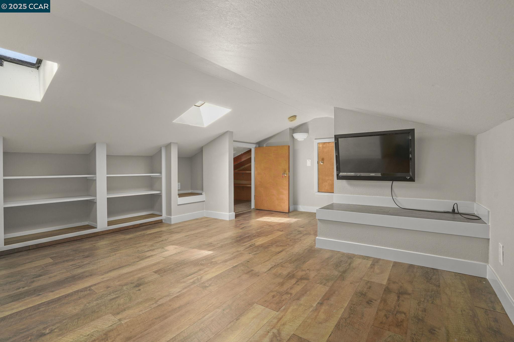 Detail Gallery Image 21 of 30 For 2411 Pinon Ct, Martinez,  CA 94553 - 3 Beds | 2 Baths