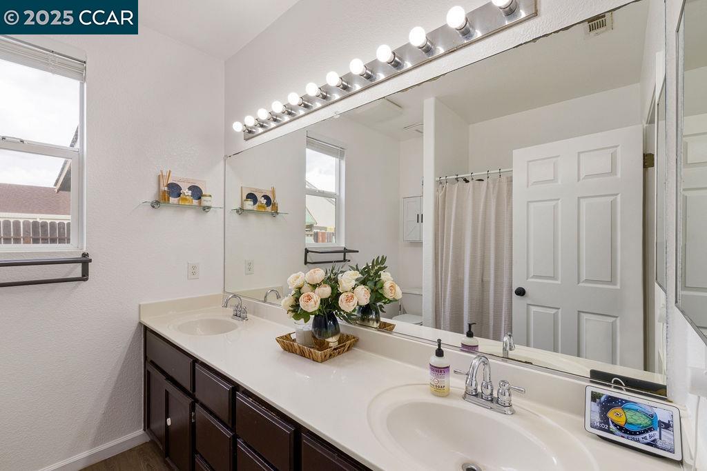 Detail Gallery Image 16 of 36 For 674 Christensen Way, Rio Vista,  CA 94571 - 3 Beds | 2 Baths