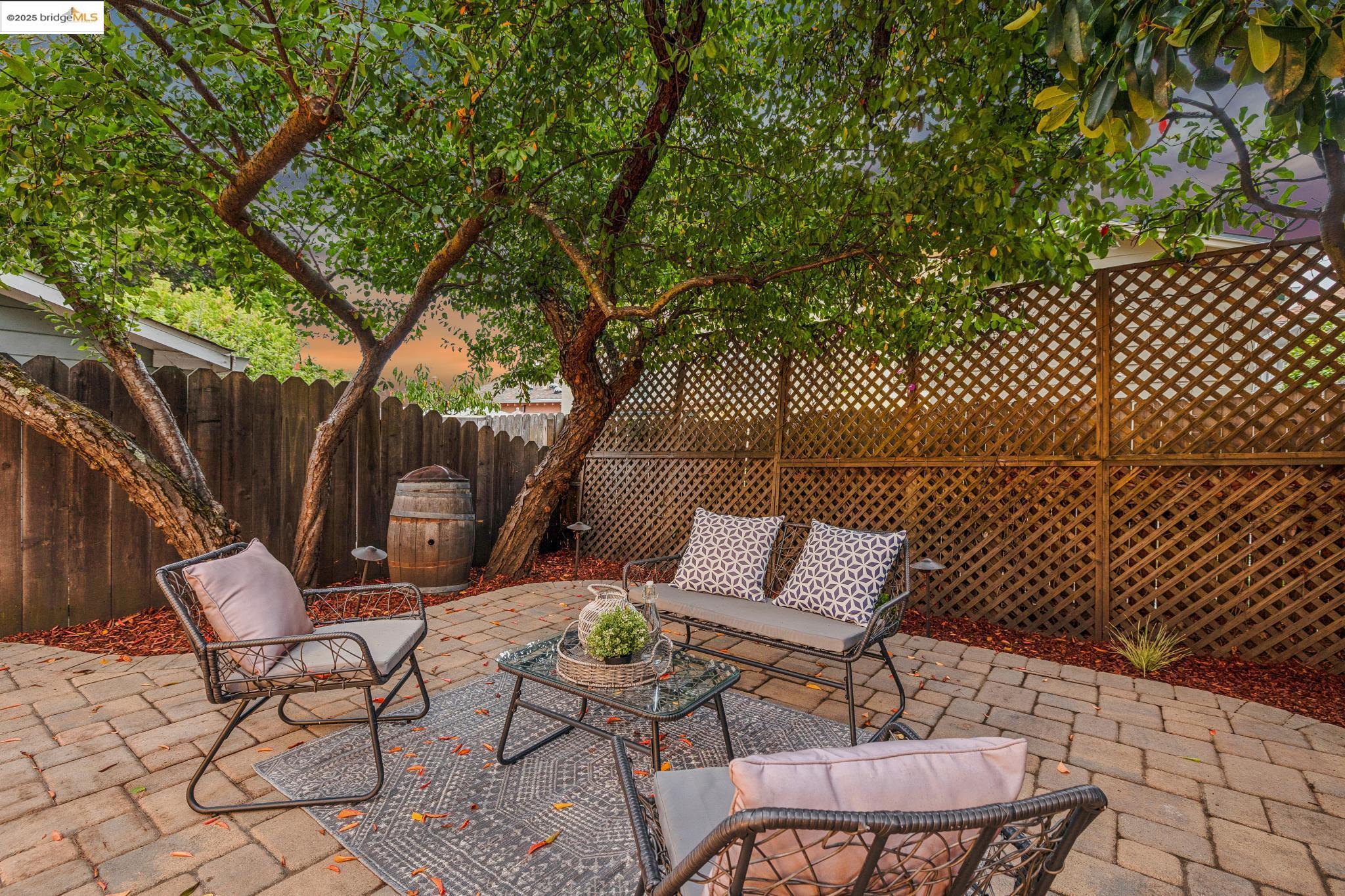 Detail Gallery Image 47 of 50 For 617 Everett St, El Cerrito,  CA 94530 - 3 Beds | 2/1 Baths