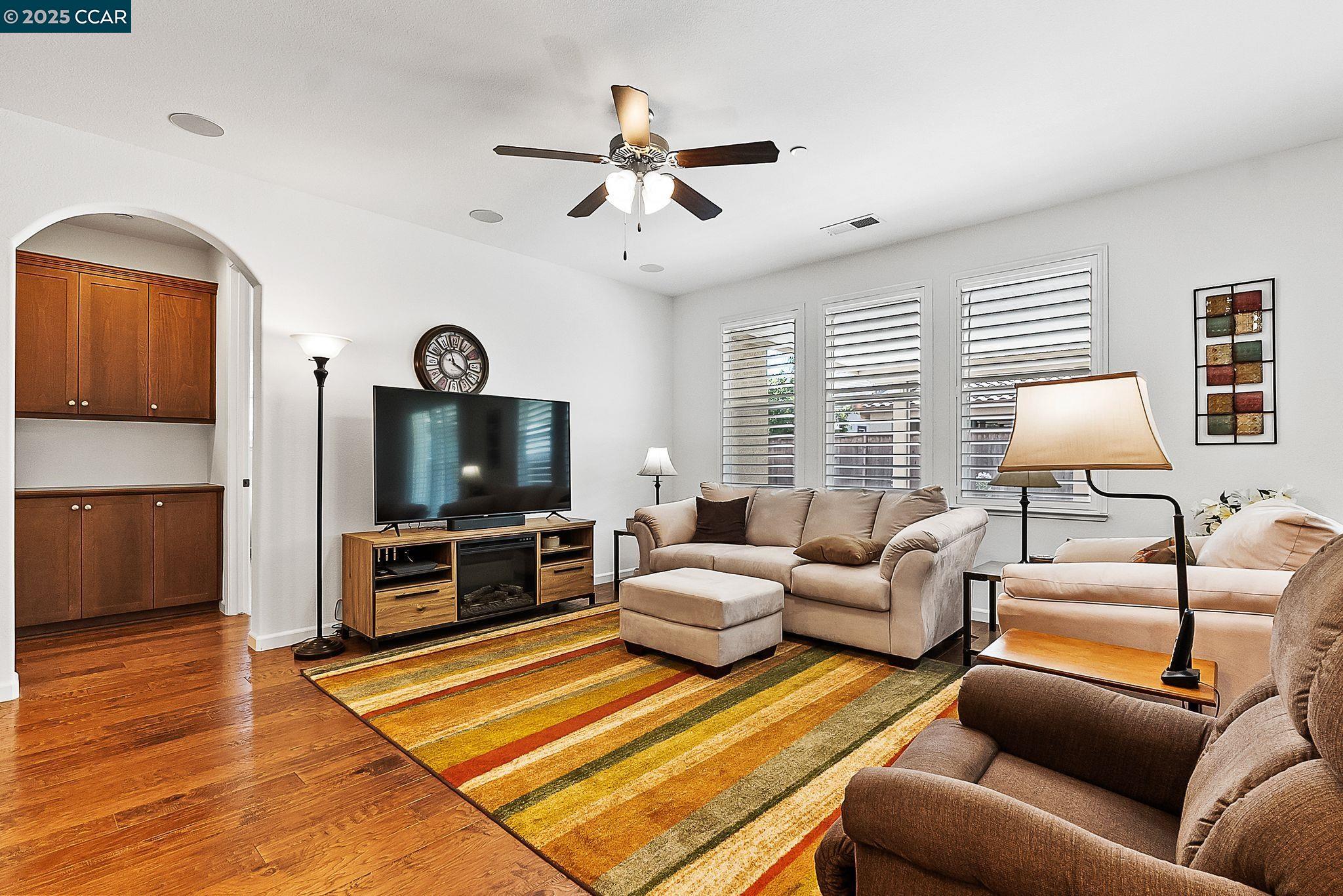 Detail Gallery Image 21 of 44 For 38 Outrigger Way, Discovery Bay,  CA 94505 - 3 Beds | 2 Baths