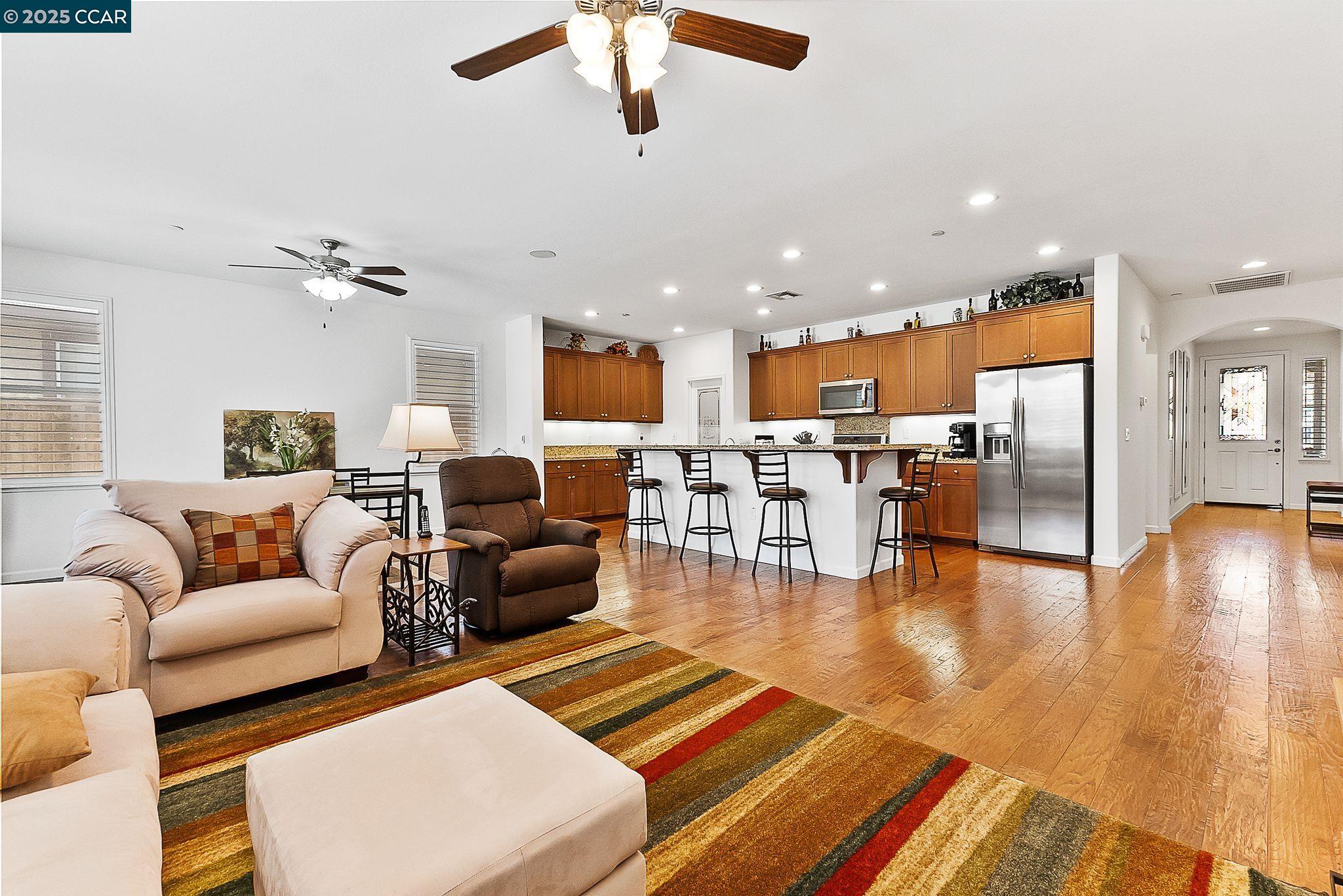 Detail Gallery Image 22 of 44 For 38 Outrigger Way, Discovery Bay,  CA 94505 - 3 Beds | 2 Baths