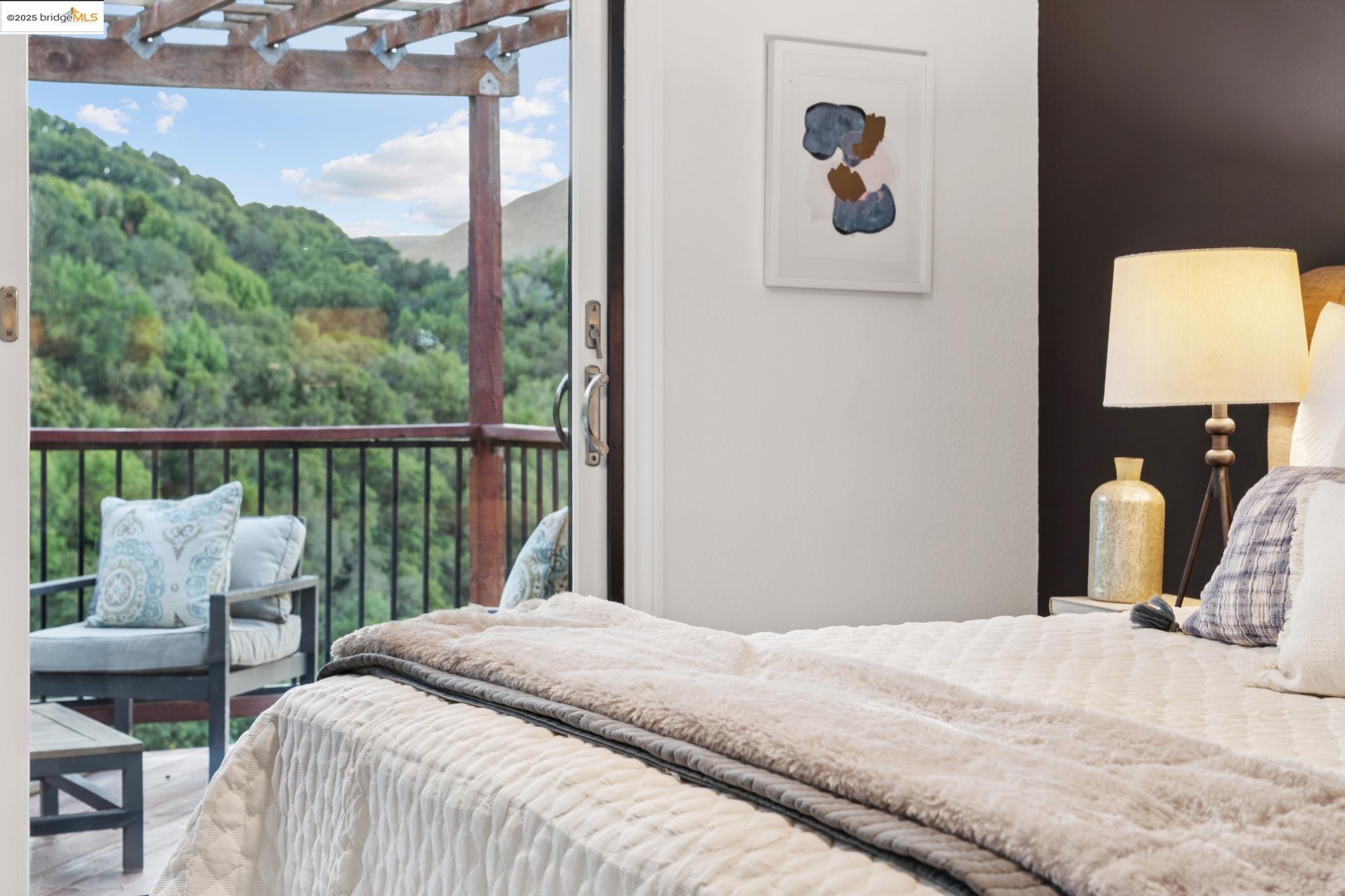 Detail Gallery Image 24 of 49 For 28149 Riggs Ct, Hayward,  CA 94542 - 3 Beds | 2/1 Baths