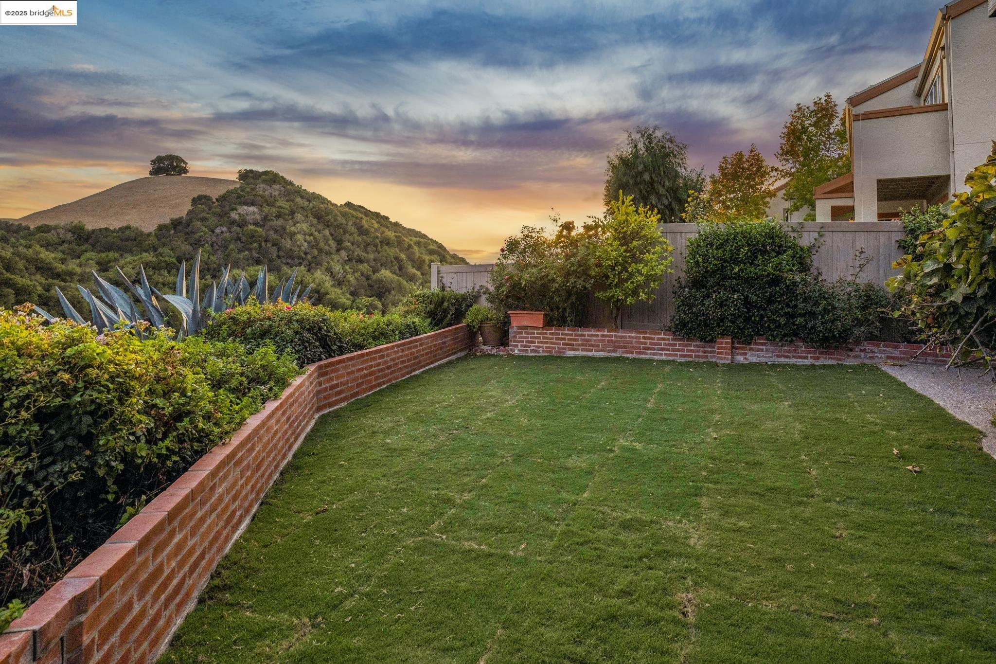 Detail Gallery Image 41 of 49 For 28149 Riggs Ct, Hayward,  CA 94542 - 3 Beds | 2/1 Baths