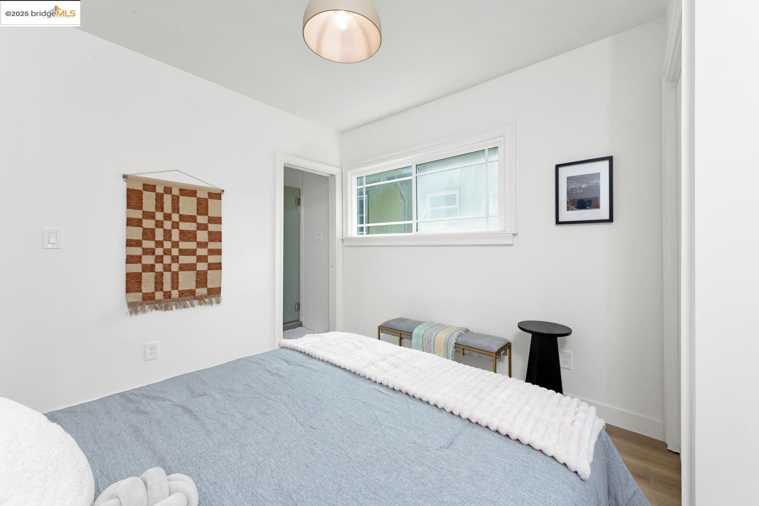 Detail Gallery Image 14 of 22 For 846 Mandana, Oakland,  CA 94610 - 1 Beds | 1 Baths