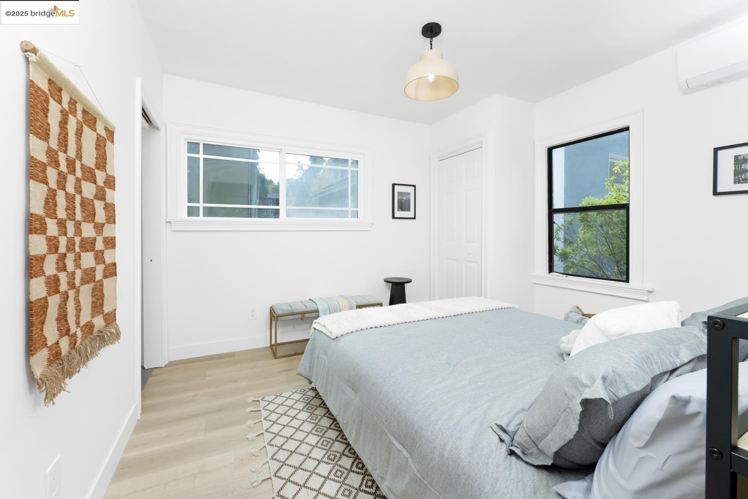 Detail Gallery Image 16 of 22 For 846 Mandana, Oakland,  CA 94610 - 1 Beds | 1 Baths