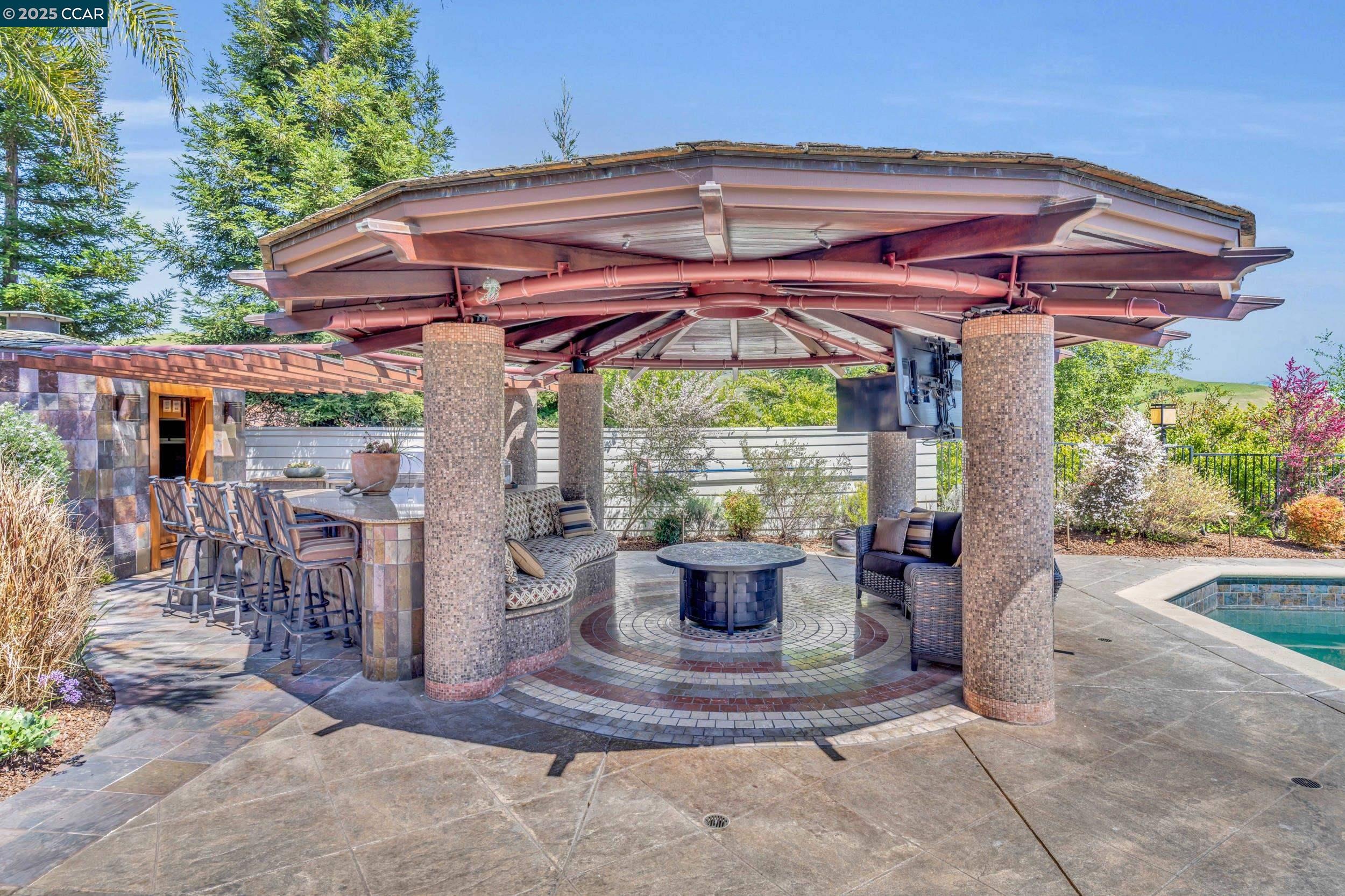 Detail Gallery Image 48 of 60 For 1121 Eagle Nest Ct, Danville,  CA 94506 - 5 Beds | 6/2 Baths