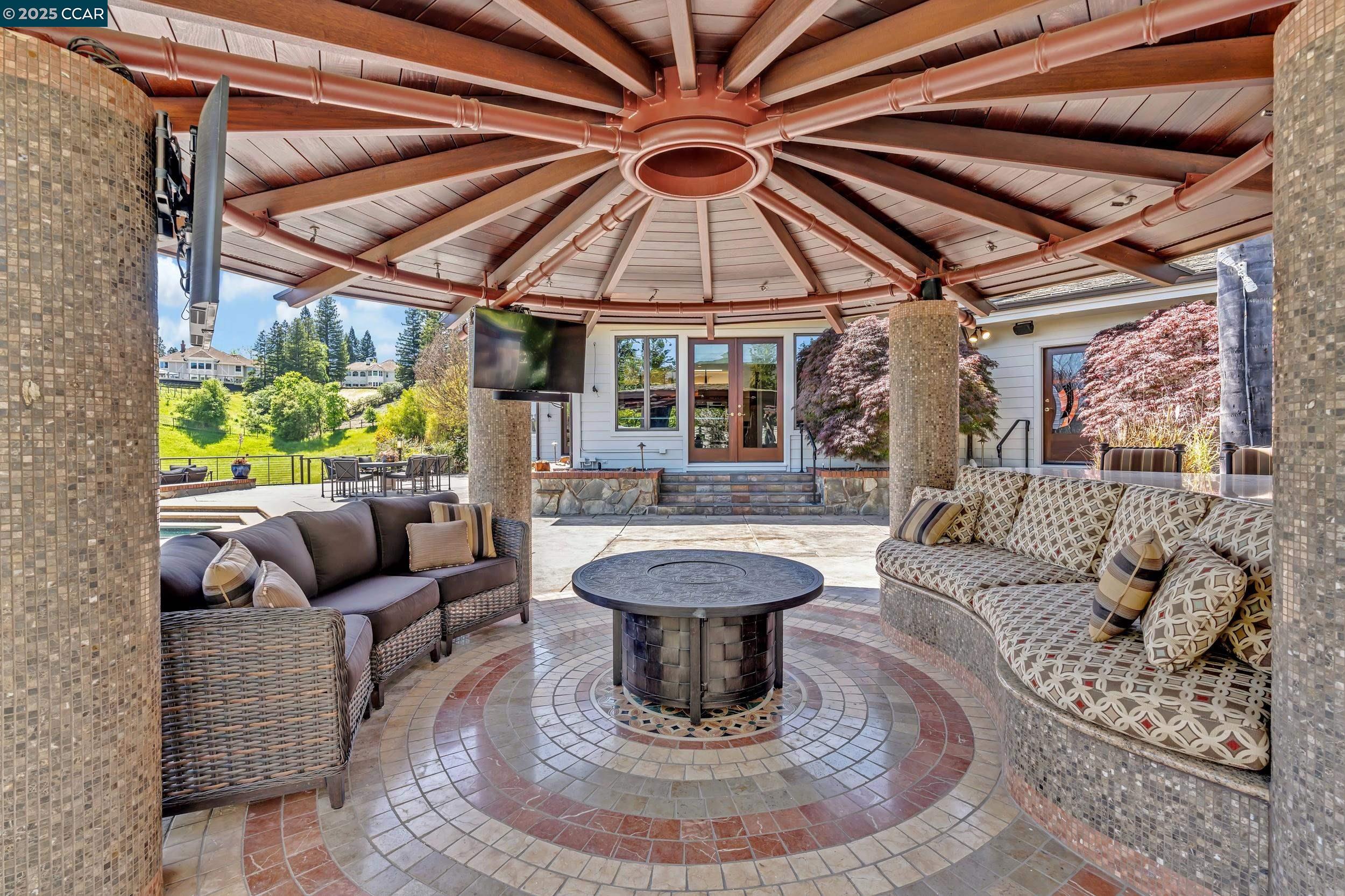 Detail Gallery Image 49 of 60 For 1121 Eagle Nest Ct, Danville,  CA 94506 - 5 Beds | 6/2 Baths