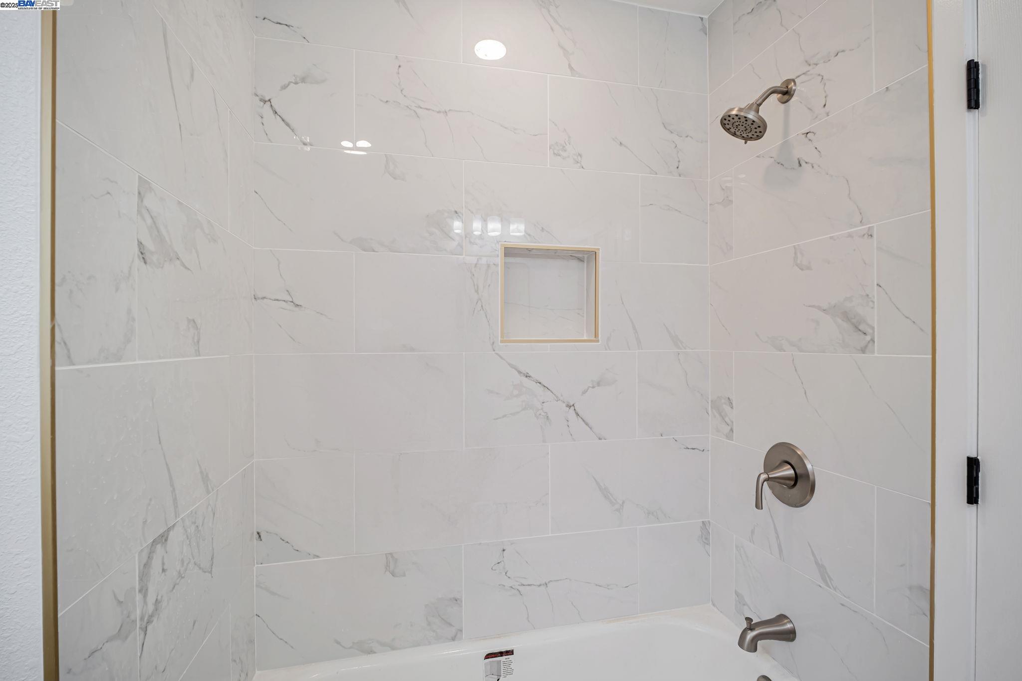 Detail Gallery Image 32 of 57 For 18760 Sandy Rd, Castro Valley,  CA 94546 - 3 Beds | 2 Baths