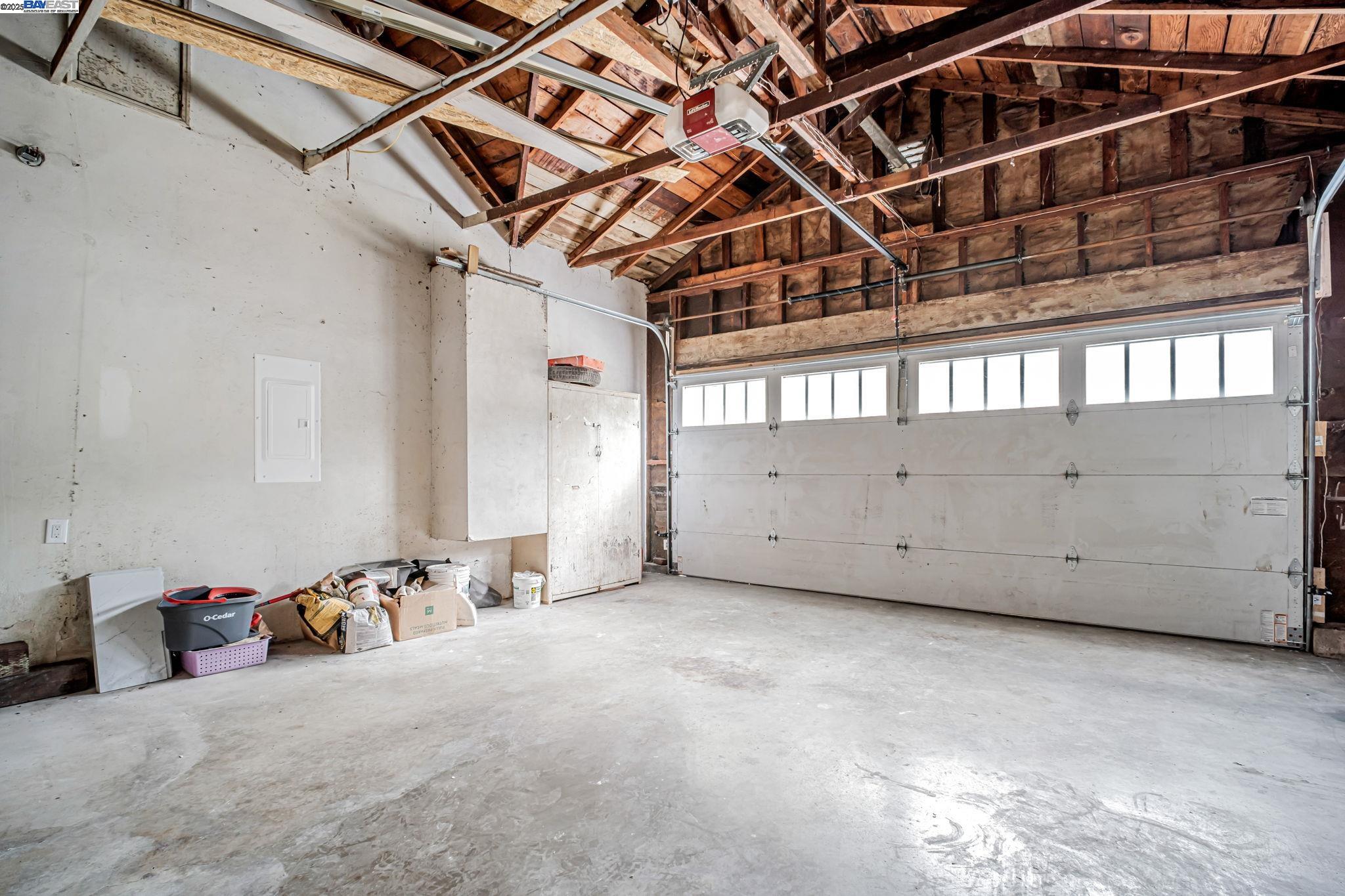 Detail Gallery Image 37 of 57 For 18760 Sandy Rd, Castro Valley,  CA 94546 - 3 Beds | 2 Baths