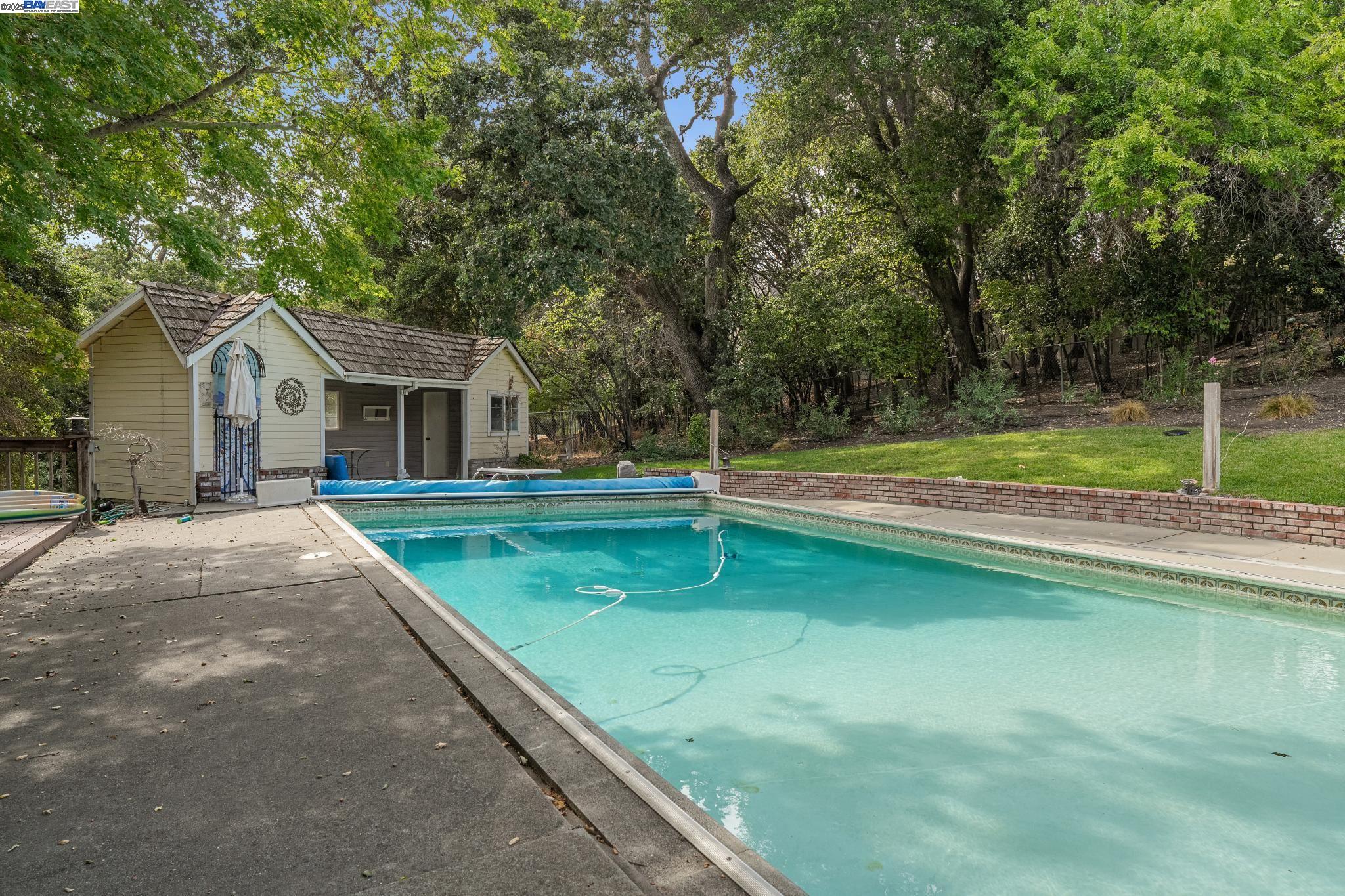 Detail Gallery Image 27 of 53 For 721 Fair Oaks Dr, Alamo,  CA 94507 - 4 Beds | 3 Baths