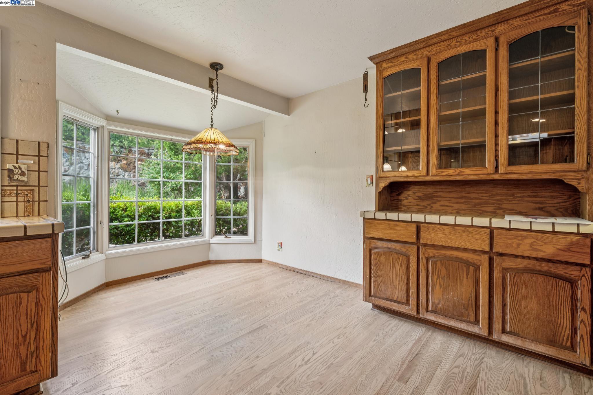 Detail Gallery Image 45 of 53 For 721 Fair Oaks Dr, Alamo,  CA 94507 - 4 Beds | 3 Baths