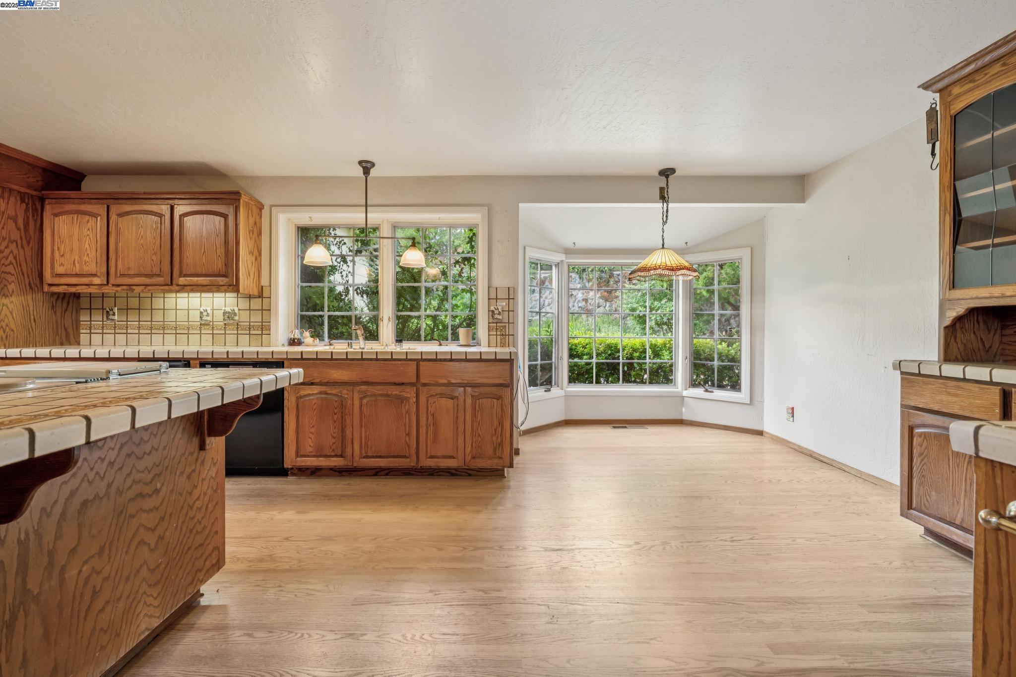 Detail Gallery Image 46 of 53 For 721 Fair Oaks Dr, Alamo,  CA 94507 - 4 Beds | 3 Baths