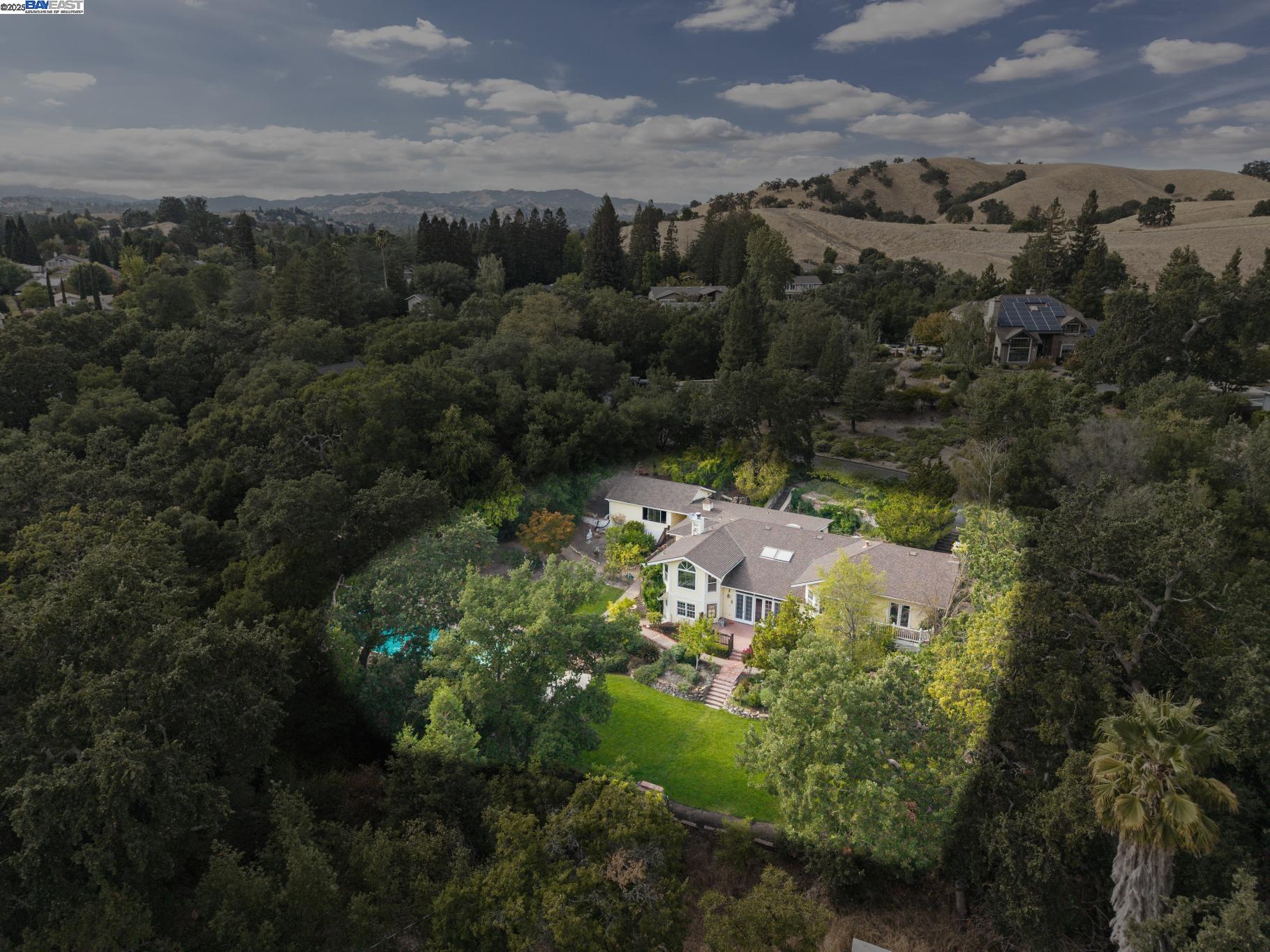 Detail Gallery Image 53 of 53 For 721 Fair Oaks Dr, Alamo,  CA 94507 - 4 Beds | 3 Baths