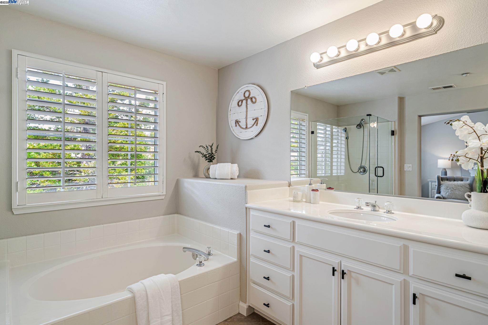 Detail Gallery Image 28 of 44 For 168 Shadowhill Cir, San Ramon,  CA 94583 - 3 Beds | 2/1 Baths