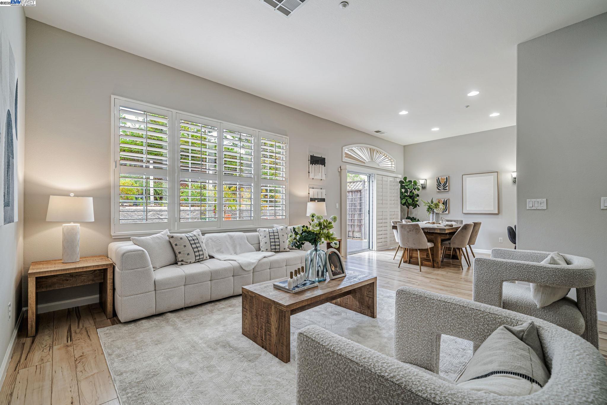 Photo #6: 41110998 Listing 