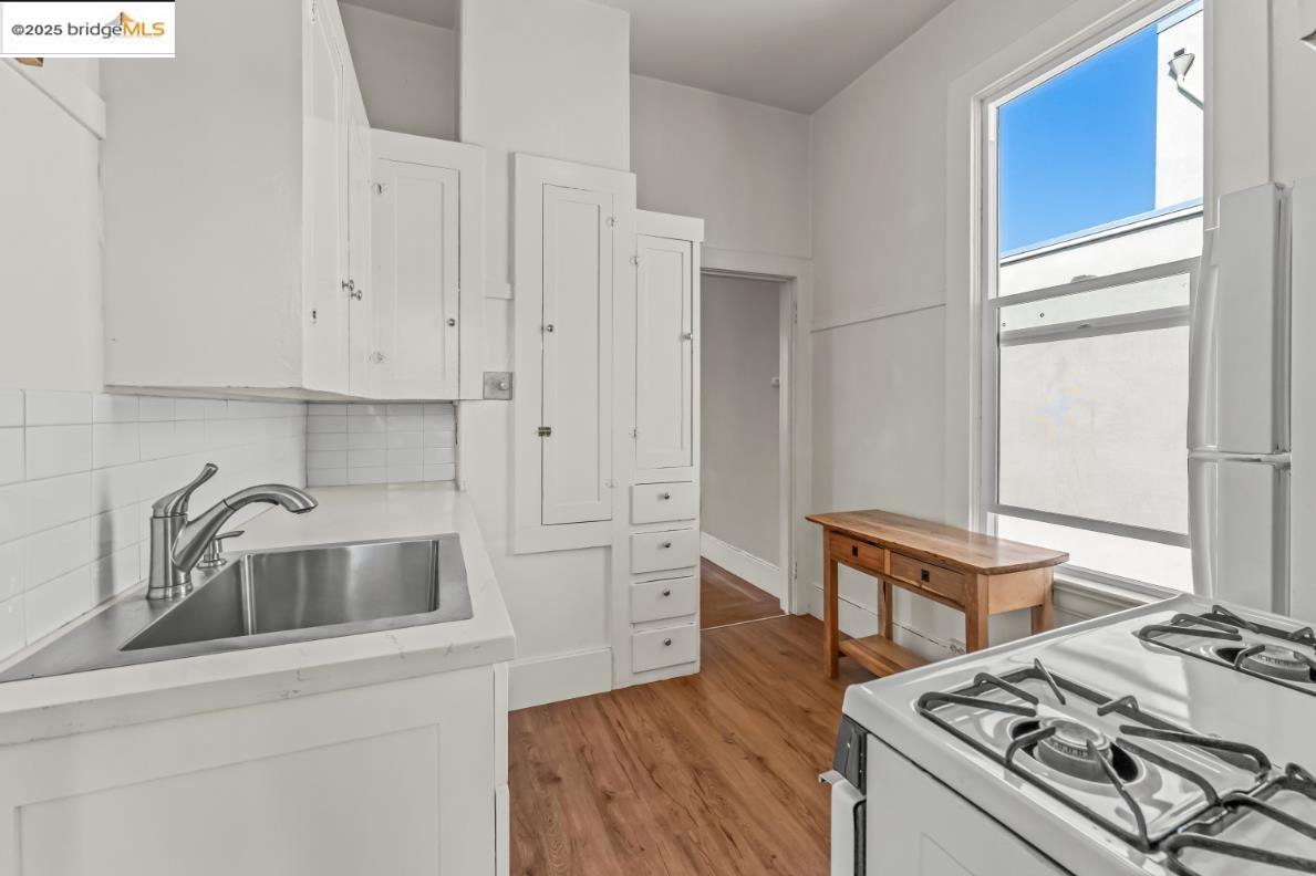 Detail Gallery Image 17 of 25 For 487 43rd St, Oakland,  CA 94609 - – Beds | – Baths