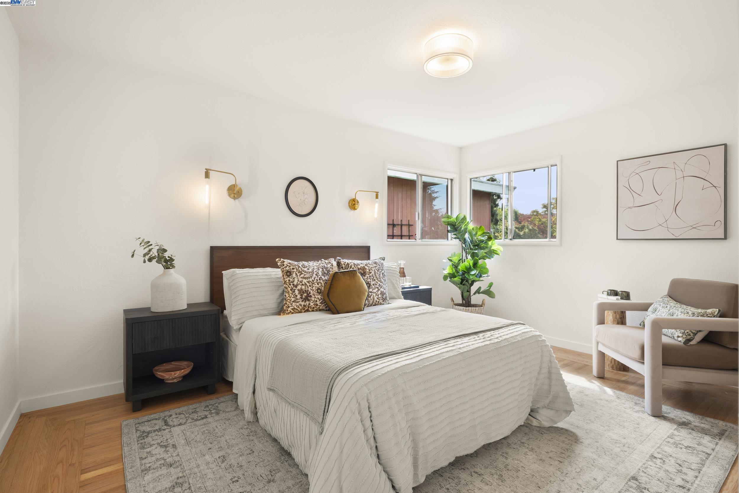 Detail Gallery Image 11 of 23 For 1458 Cedar St, Berkeley,  CA 94702 - 3 Beds | 2 Baths