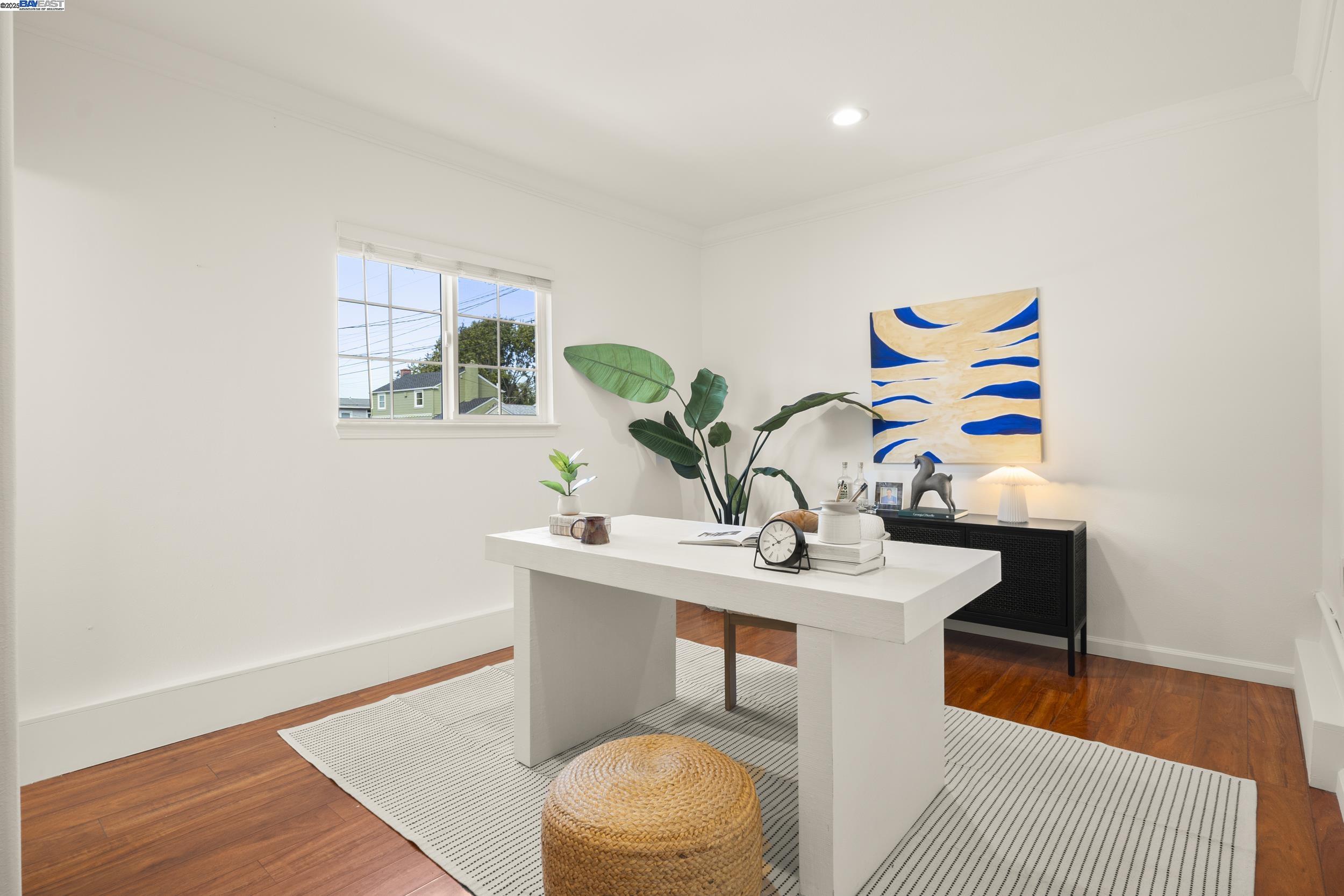 Detail Gallery Image 13 of 23 For 1458 Cedar St, Berkeley,  CA 94702 - 3 Beds | 2 Baths