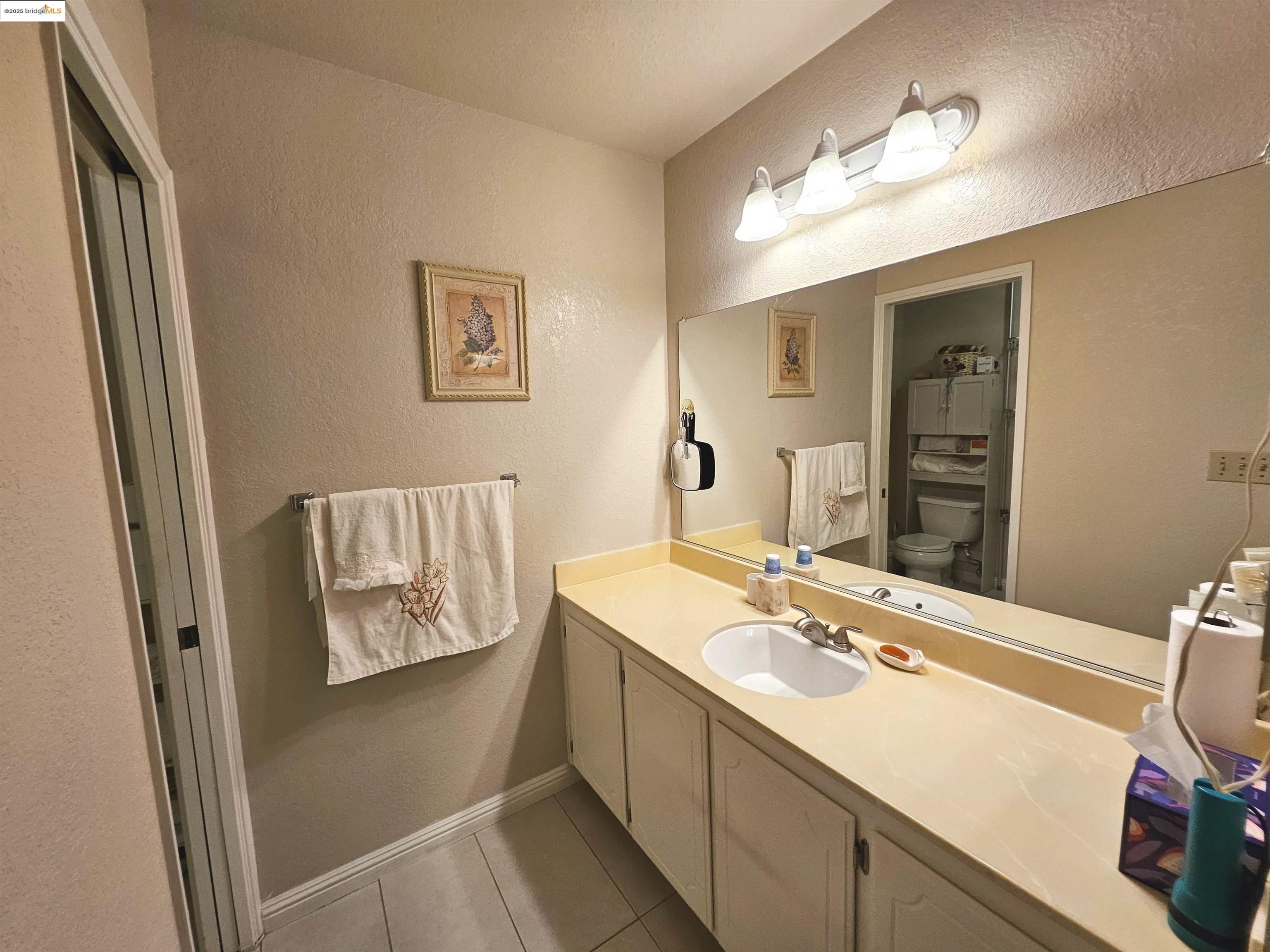 Detail Gallery Image 16 of 35 For 427 Grovewood Loop, Brentwood,  CA 94513 - 3 Beds | 2 Baths