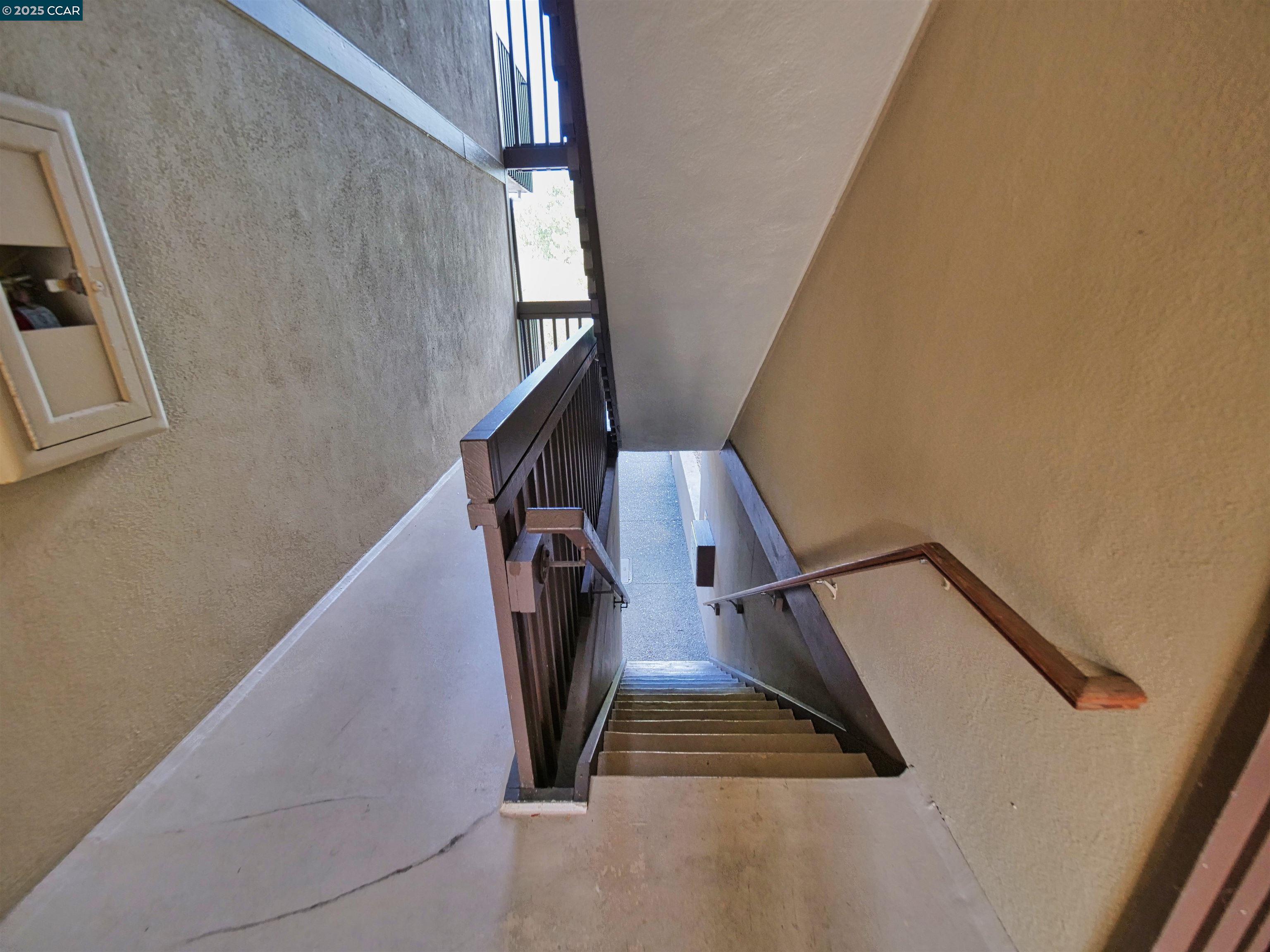 Detail Gallery Image 32 of 60 For 938 Lea Drive, San Rafael,  CA 94903 - 1 Beds | 1 Baths