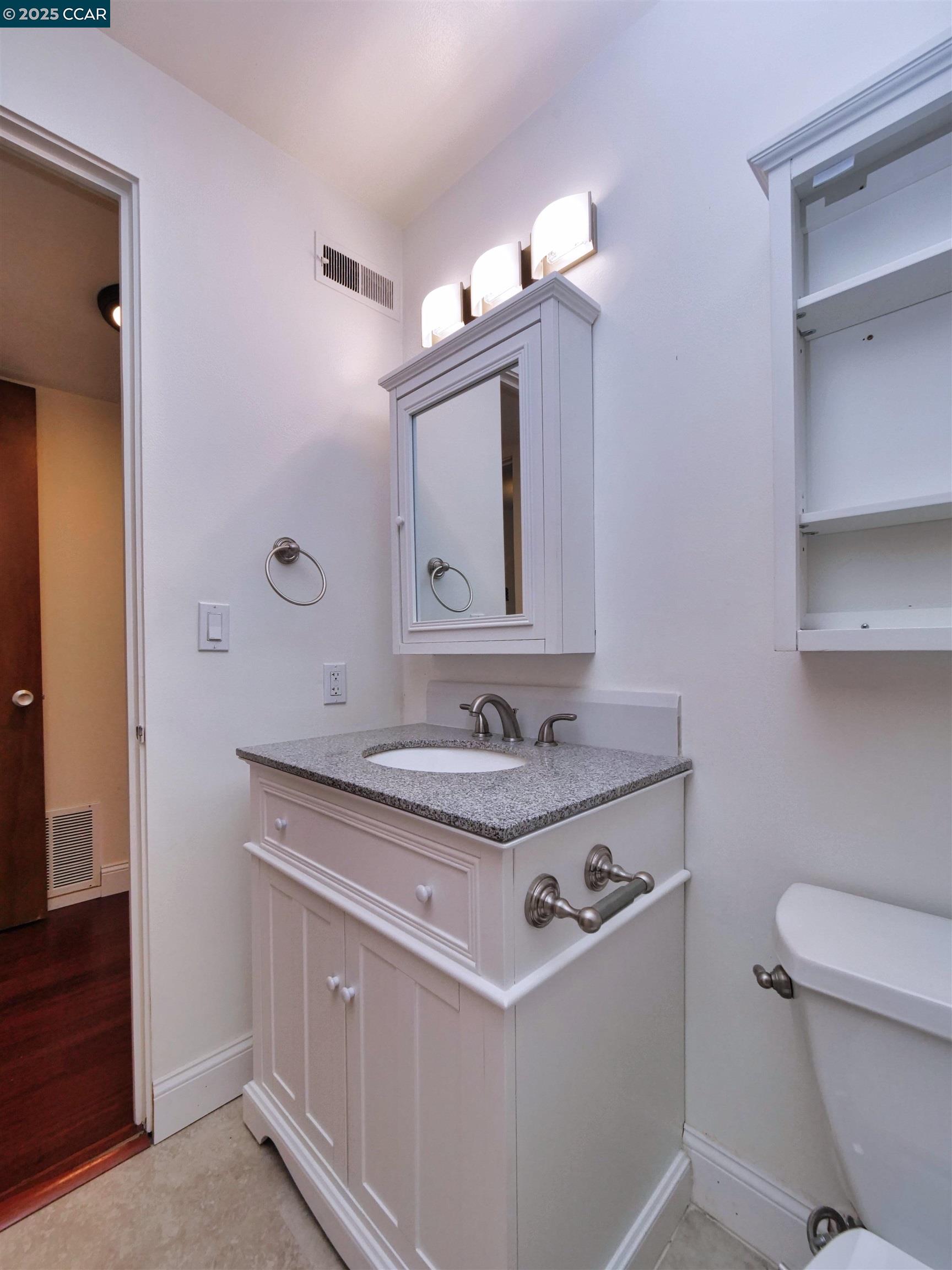 Detail Gallery Image 48 of 60 For 938 Lea Drive, San Rafael,  CA 94903 - 1 Beds | 1 Baths