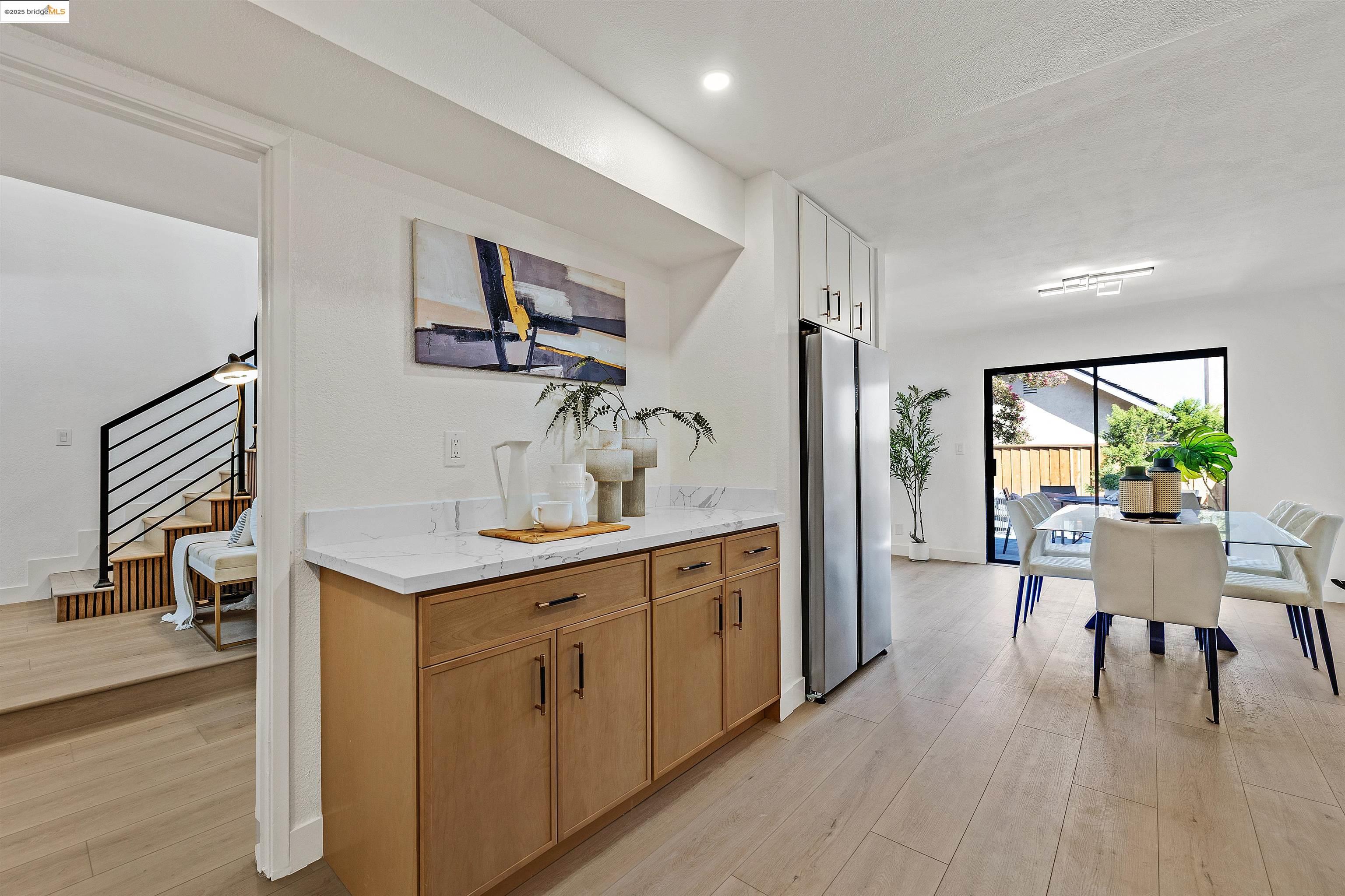 Detail Gallery Image 8 of 36 For 2863 El Capitan Dr, Pleasanton,  CA 94566 - 3 Beds | 2/1 Baths